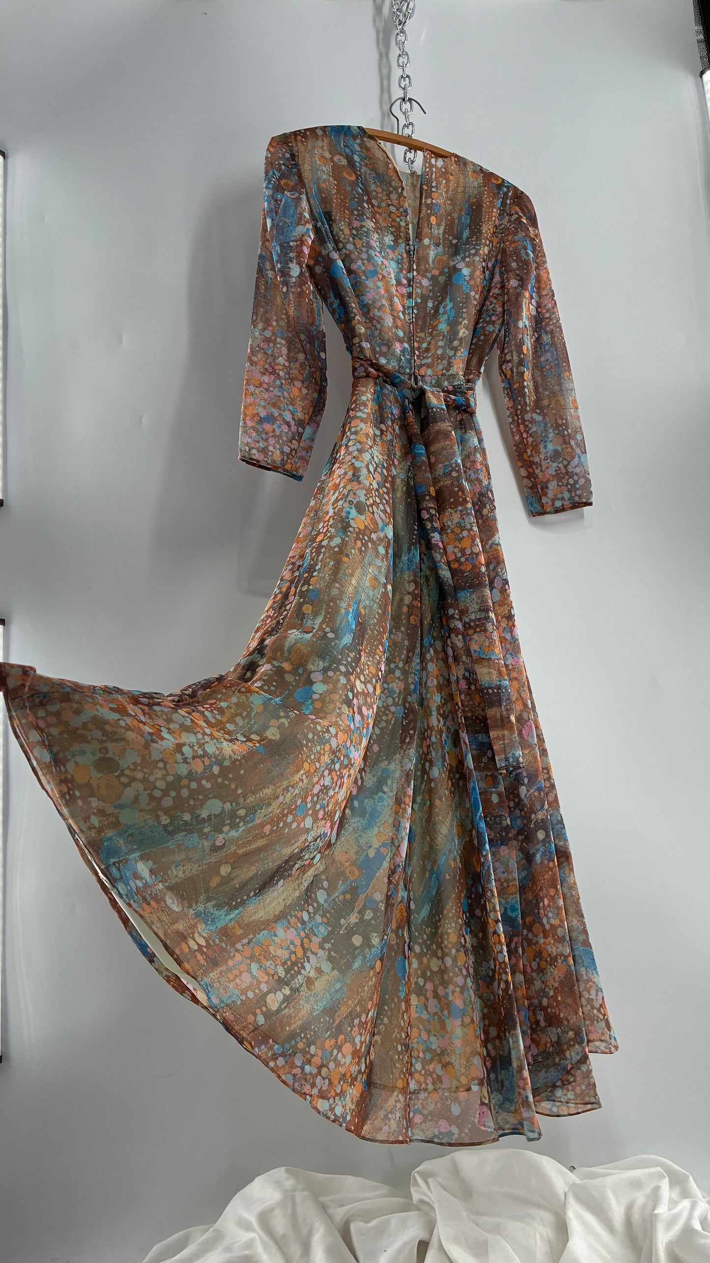 Vintage 1970s HELEN BASS Brown, Orange, Blue Voluminous Maxi Dress (S)