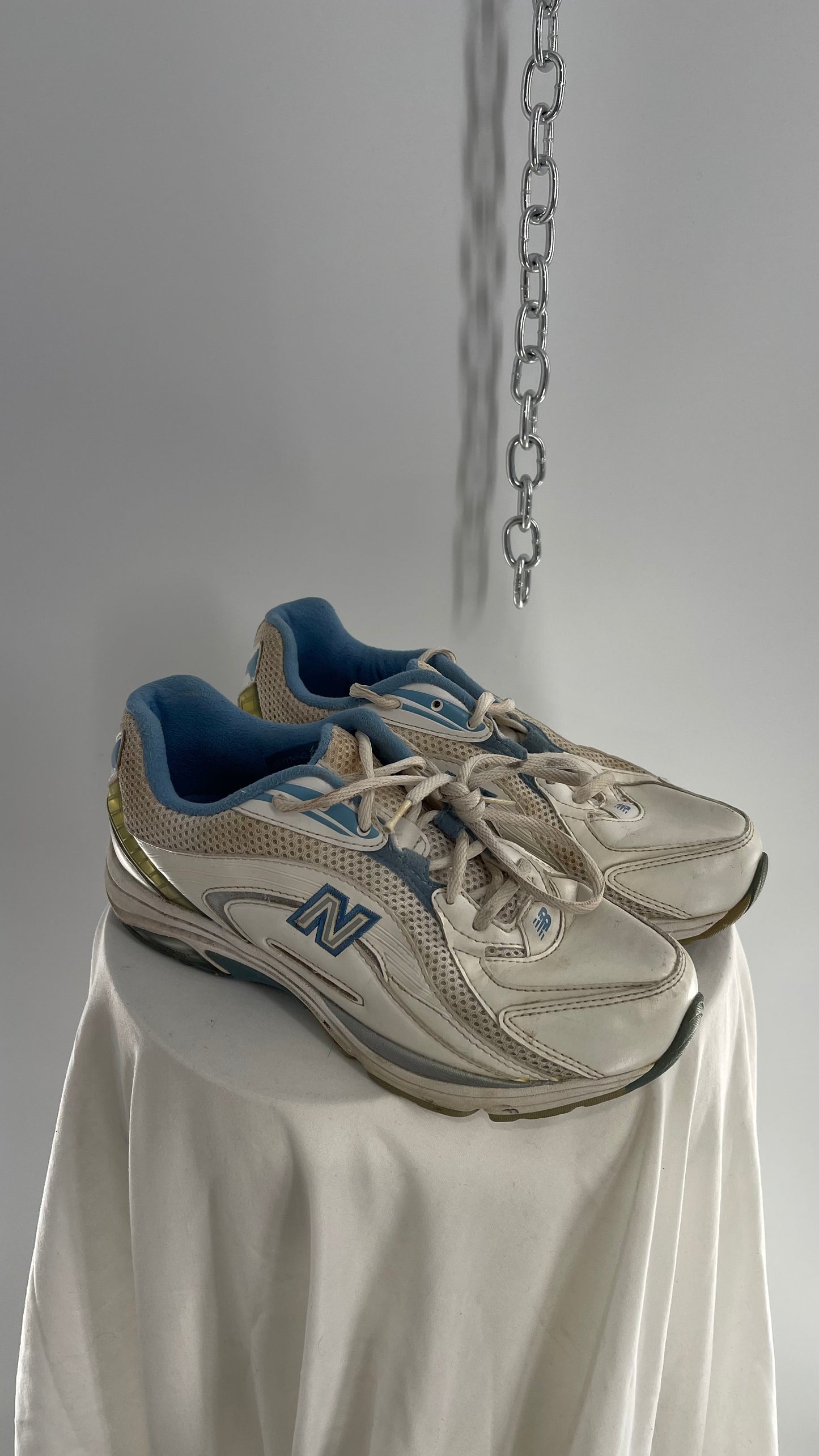 Vintage New Balance Distressed White Sneaker with Baby Blue Details (9)