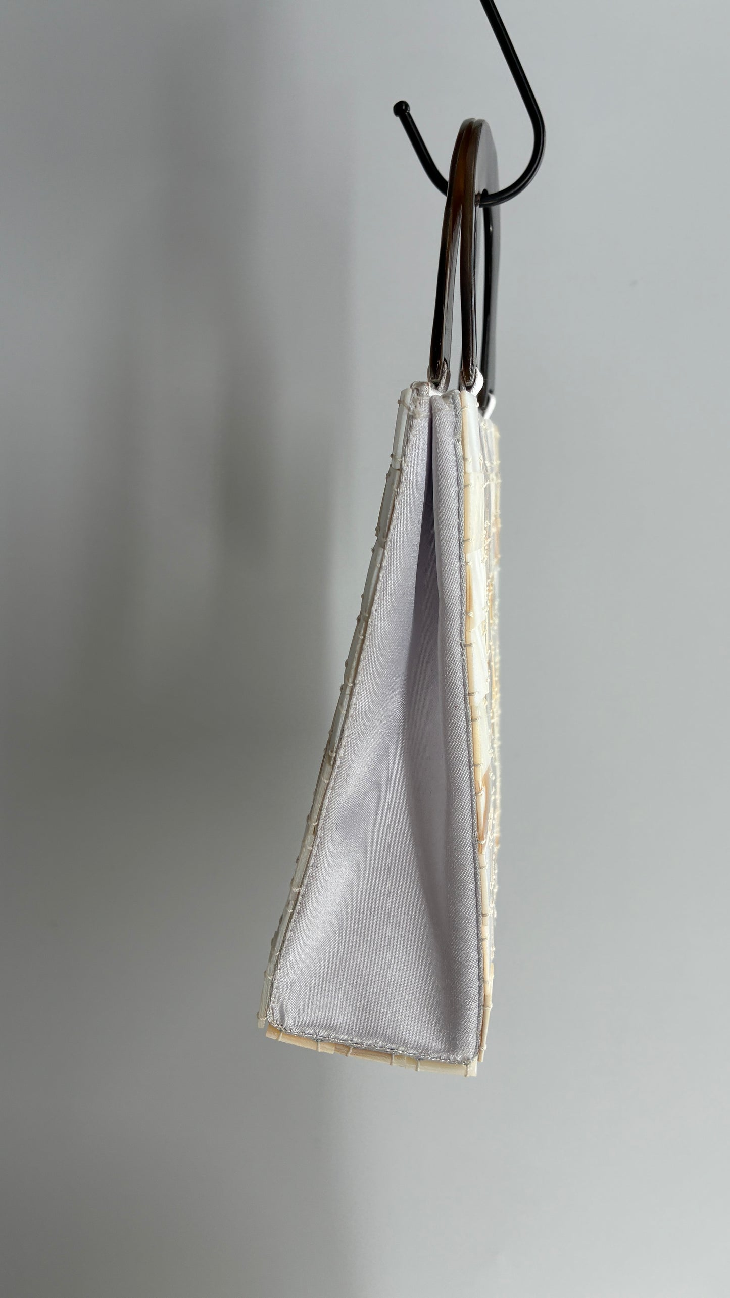 Vintage Seashell Off White Tile Mini Hand Bag