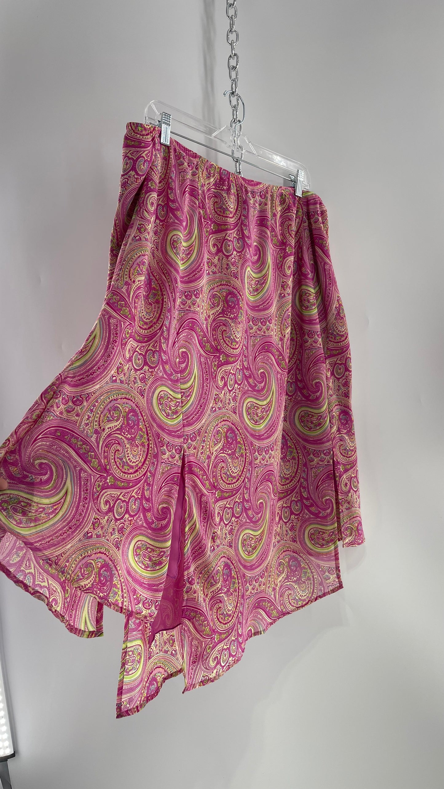 VINTAGE Pink Paisley Midi Skirt (22/24)