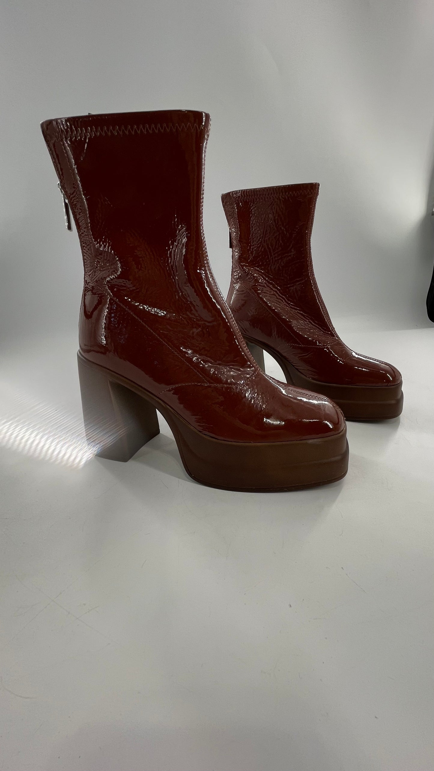 Free People Double StackedGlossy Patent Chestnut Brown Platform Boots with Chunky Heels (37.5)
