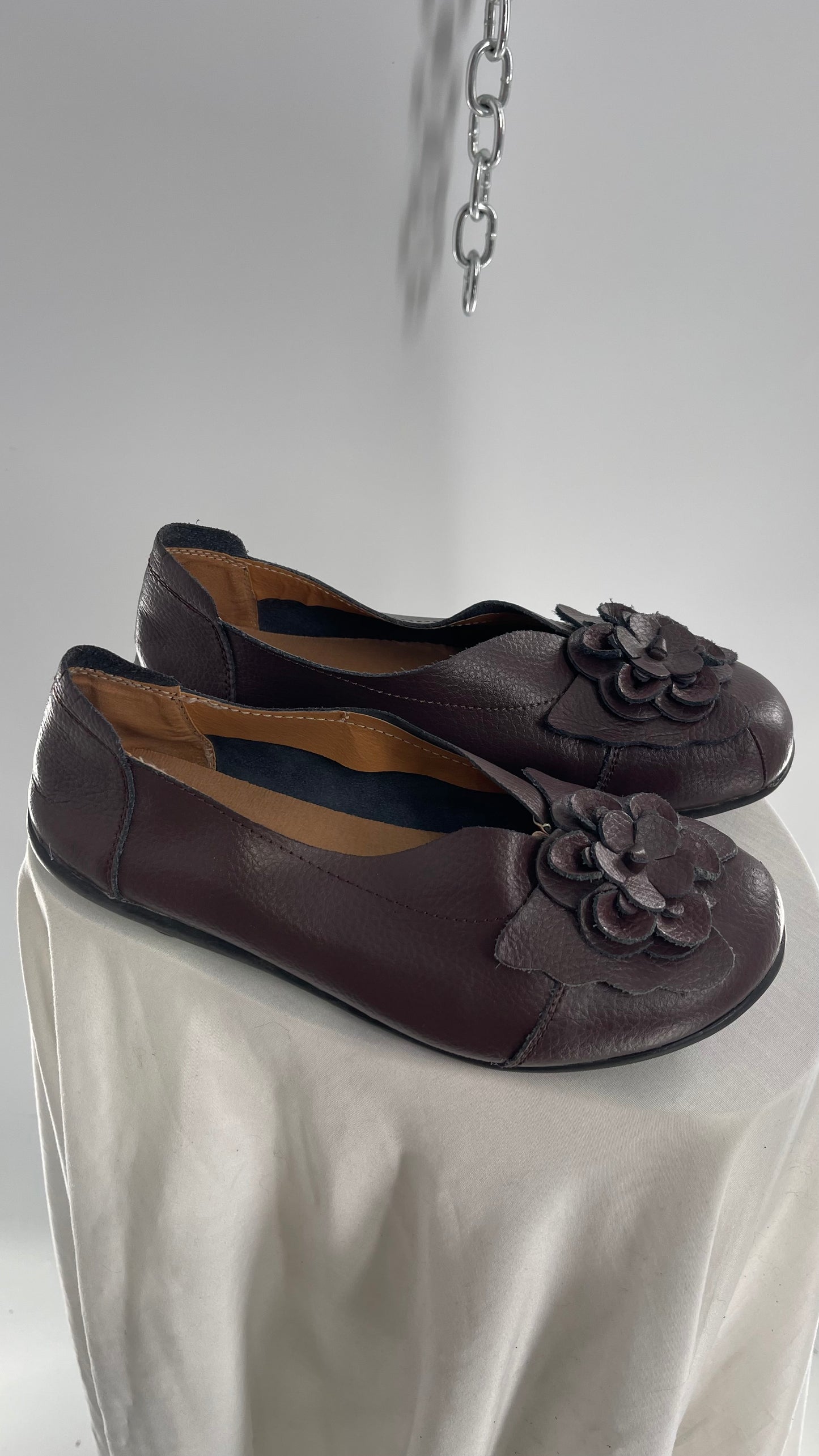 Vintage Leather Burgundy Brown Floral Flat (41)