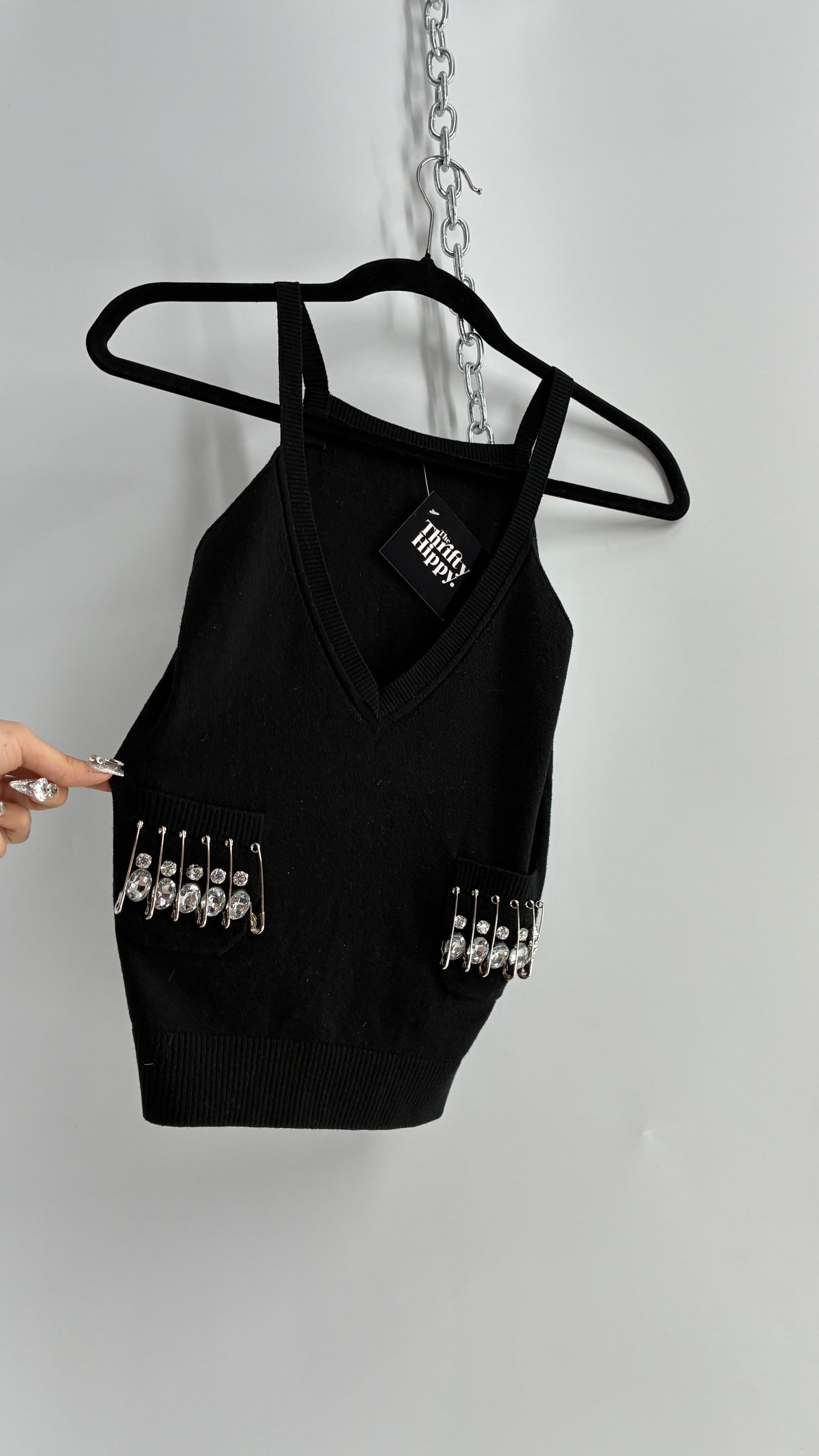 Vintage GILMAR ITALY 87% wool V Neckline Tank with Oversized Rhinestones and Safety Pin Details (38)