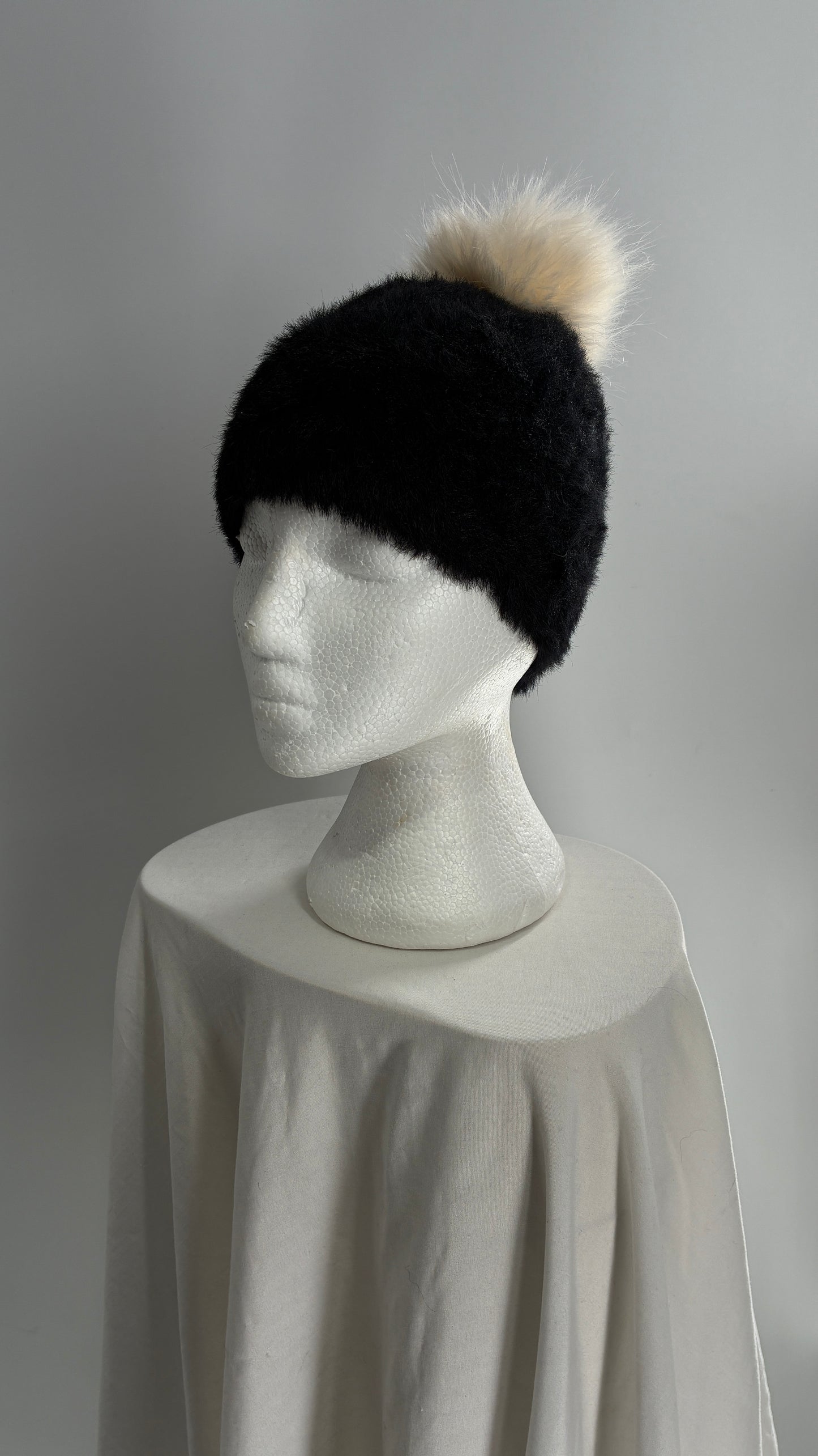 Anthropologie Sleeping on Snow Black Pom Pom Beanie
