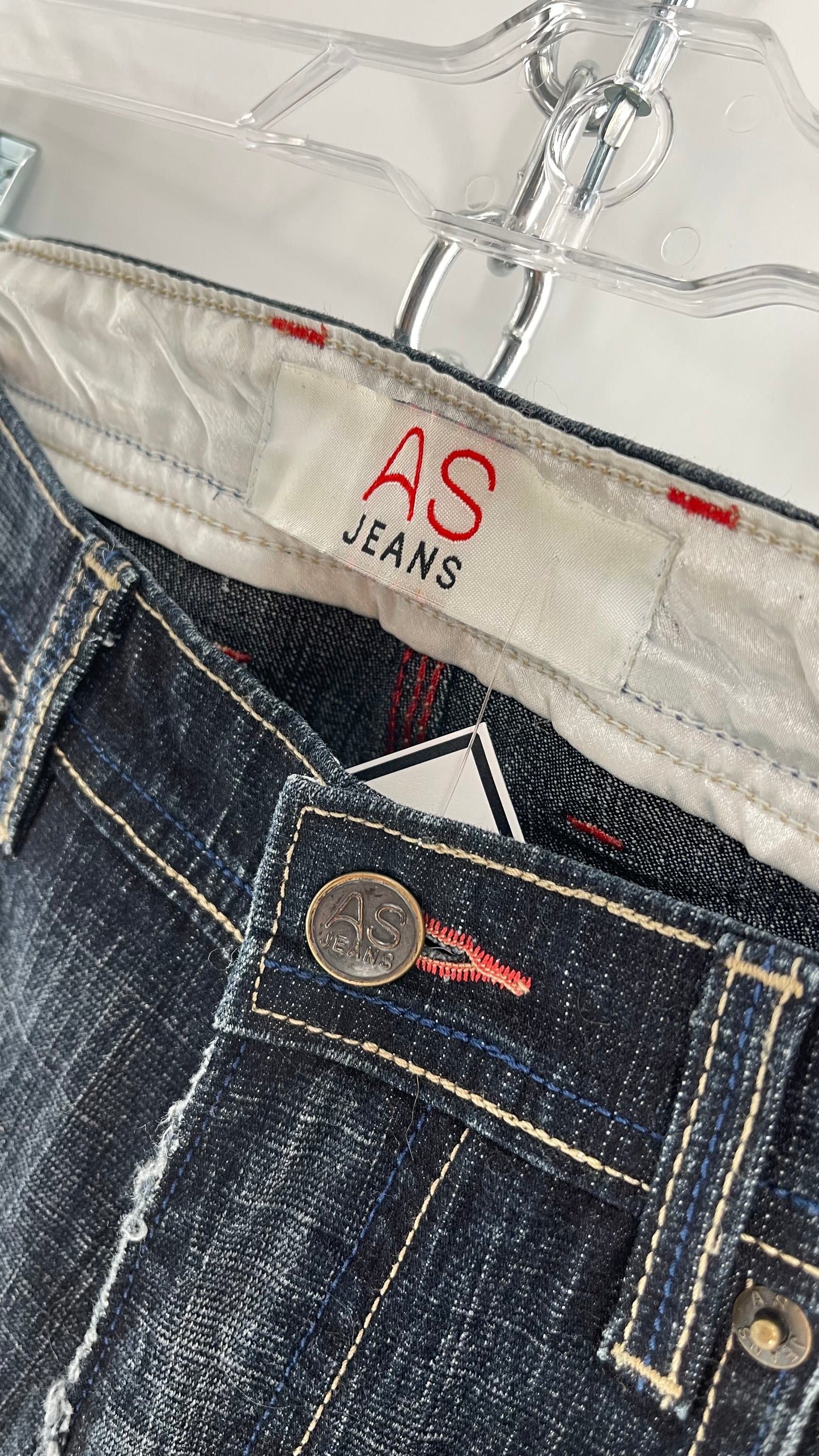 Vintage Smart AS JEANS Dark Wash with Grain and Embroidered/Embellished Kiss Rock Logo (28)