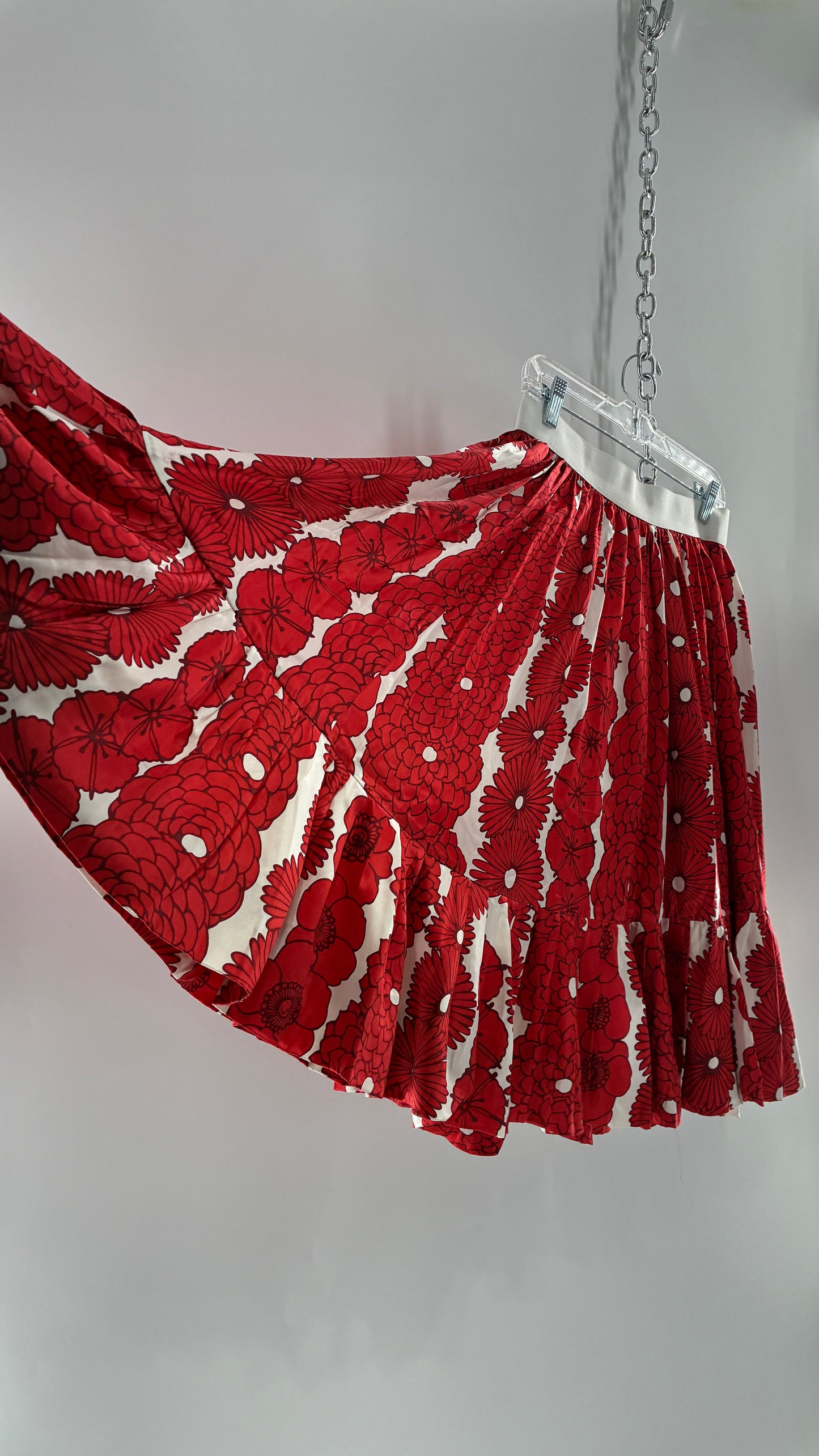BALTIC BØRN Voluminous Red Floral Circle Skirt (XL)