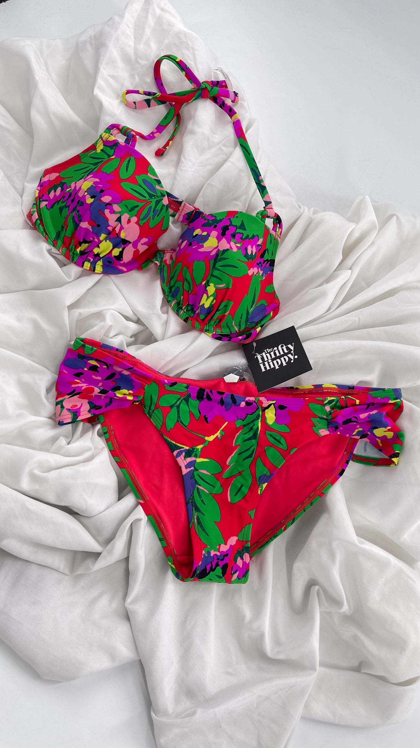 AERIE 2pc Set Red Underwire Top and Scalloped Waistline Bottoms (36B/M)