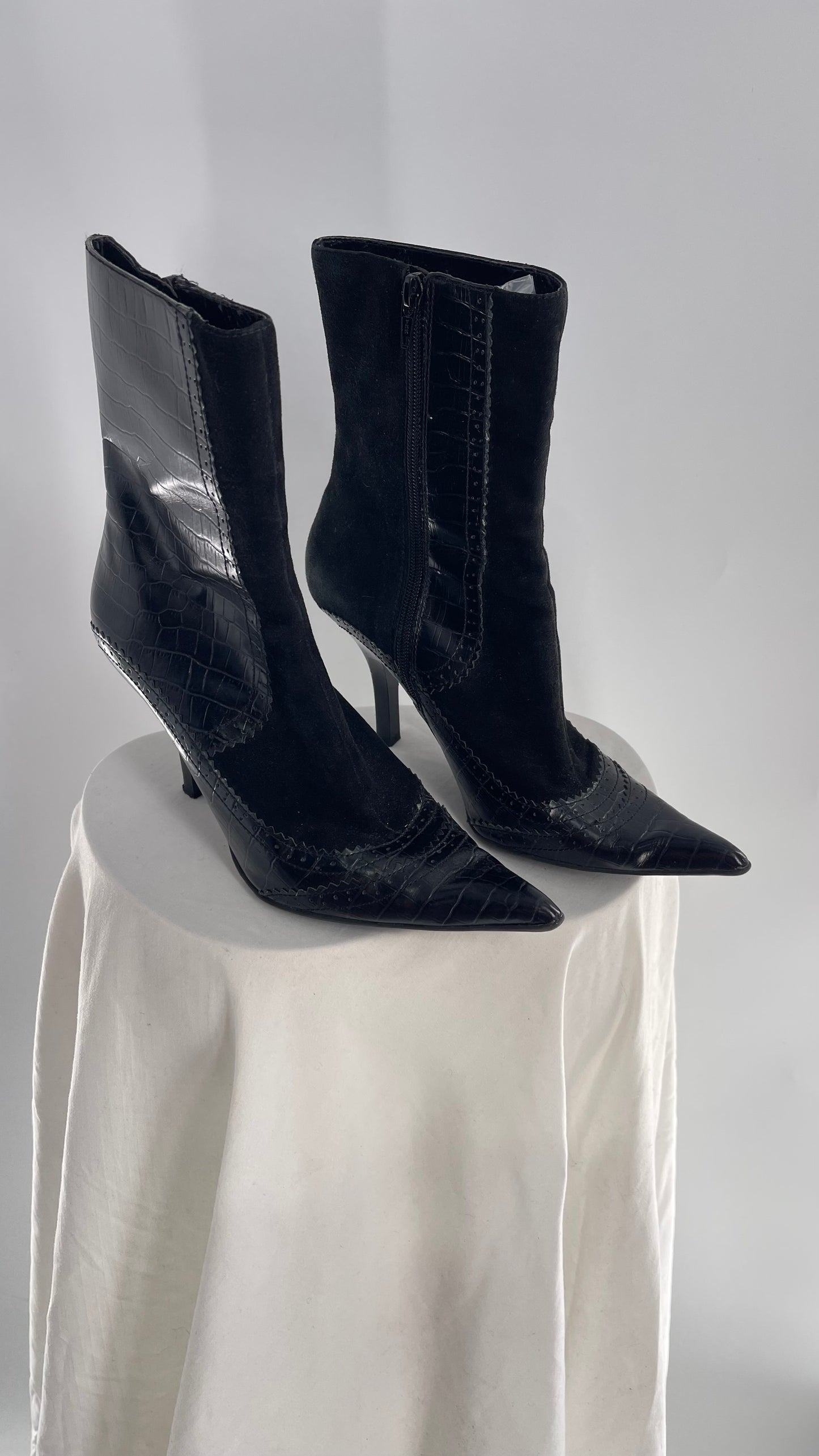 NINE WEST Black Leather Pointed Kitten Heel Boot with Scalloped Embossed Panels (8)