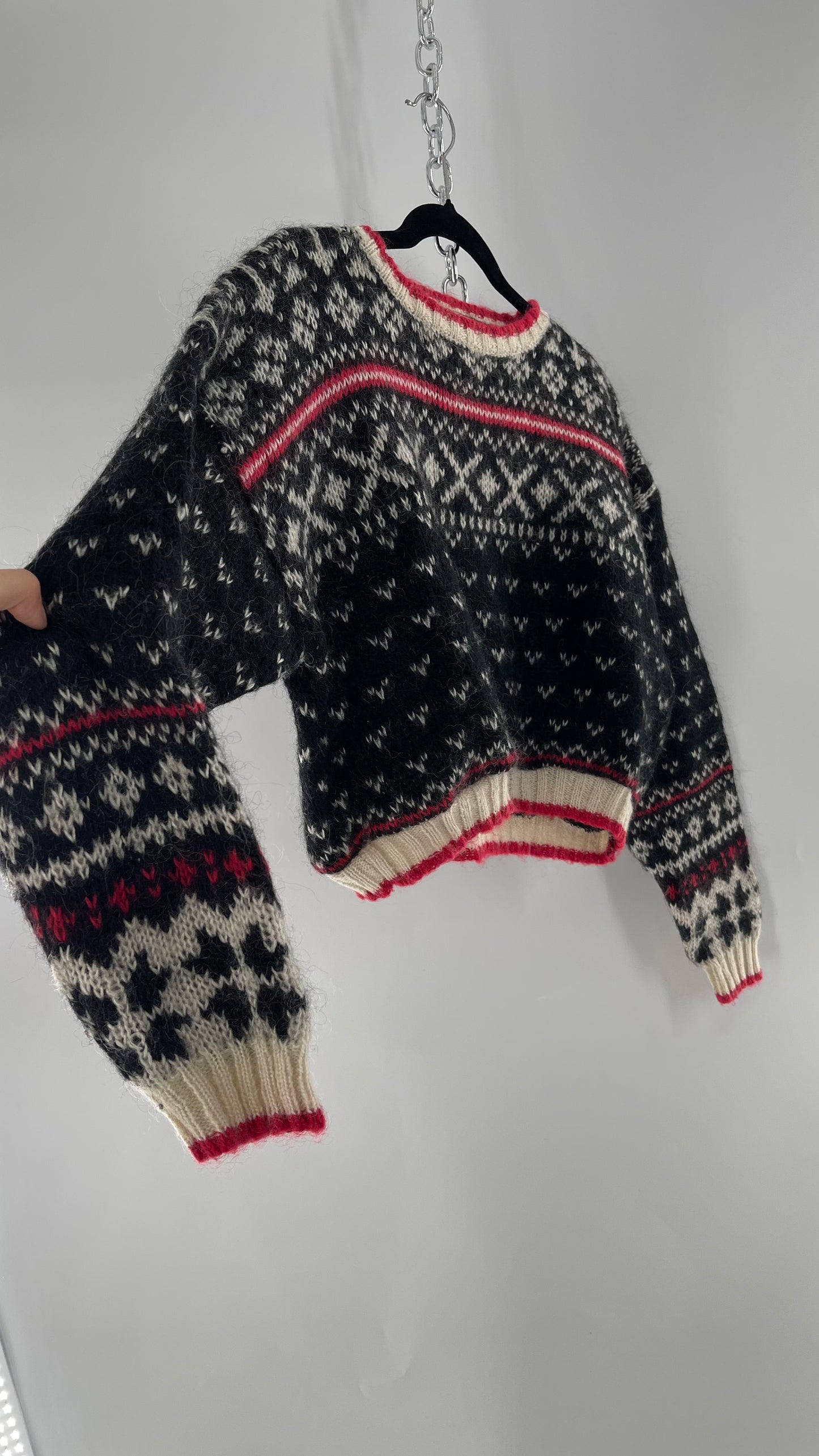 1980s Vintage Wool Black/White/Red Cropped Sweater (Medium)