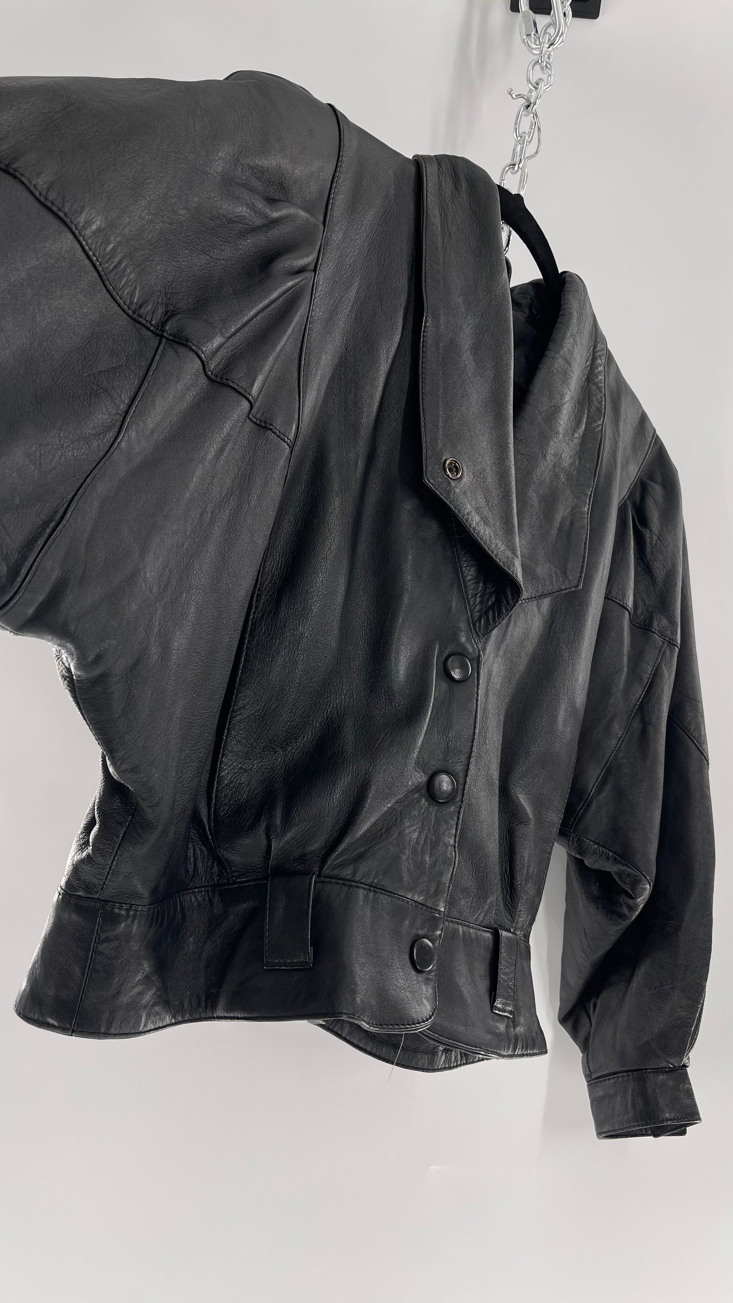 Vintage Black Leather Cropped Motorcycle Jacket (Medium)
