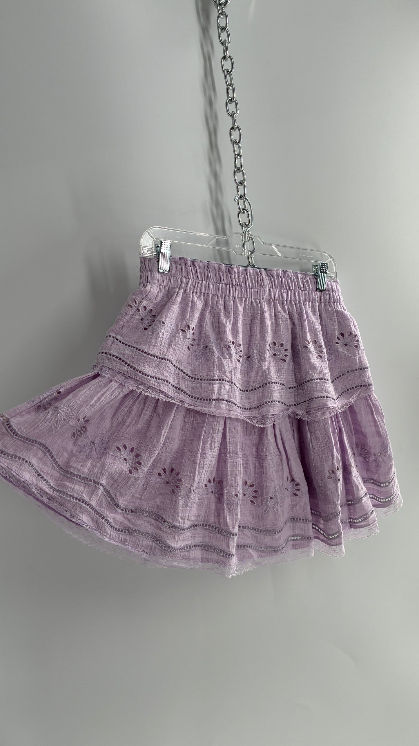 Francesca’s Lavender Lilac Tiered Ruffle Mini Skirt with Tags Attached (Large)