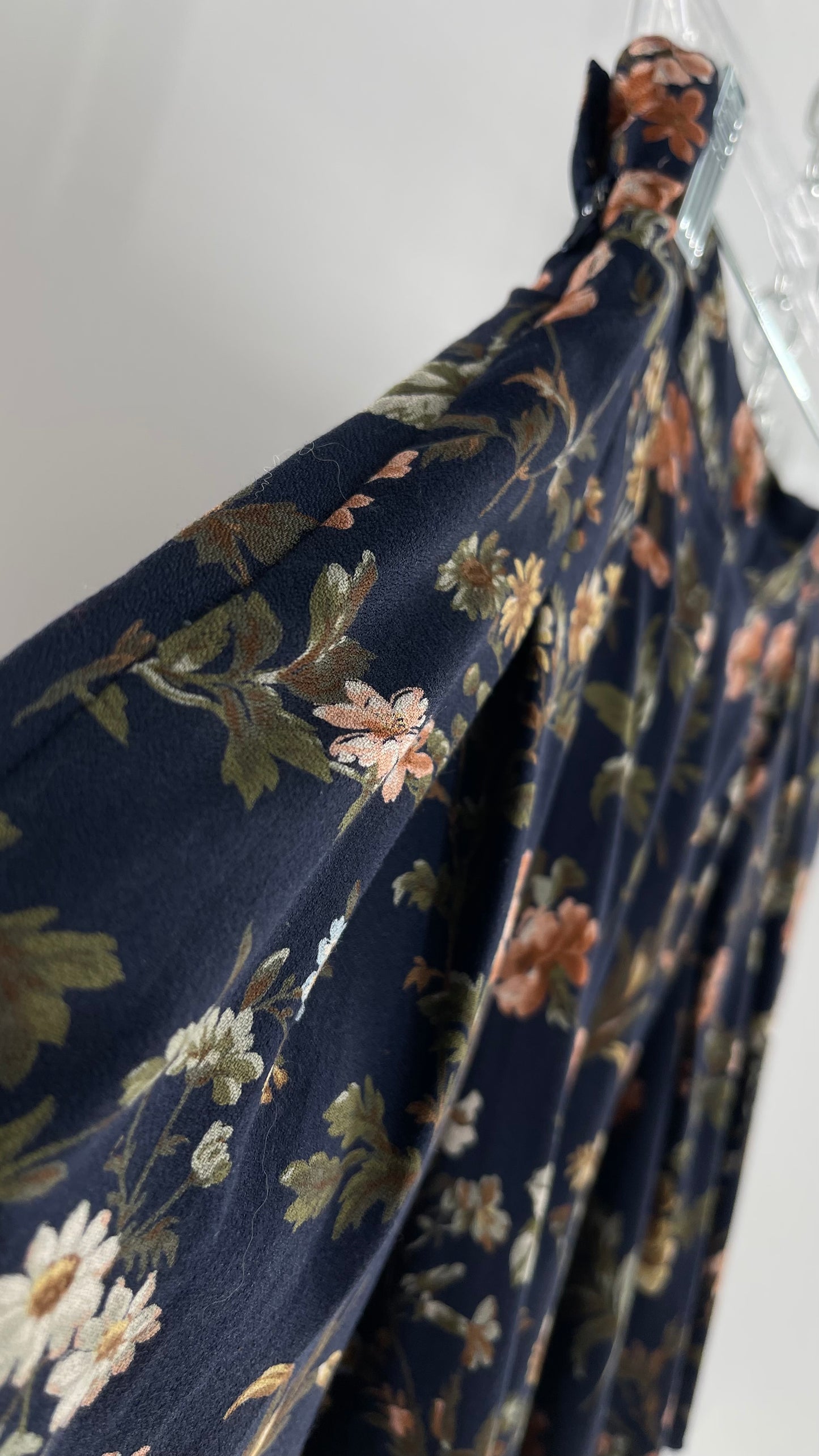 Urban Outfitters Upcycled Renewal Vintage Floral Distressed Pleated Mini Skirt (S)
