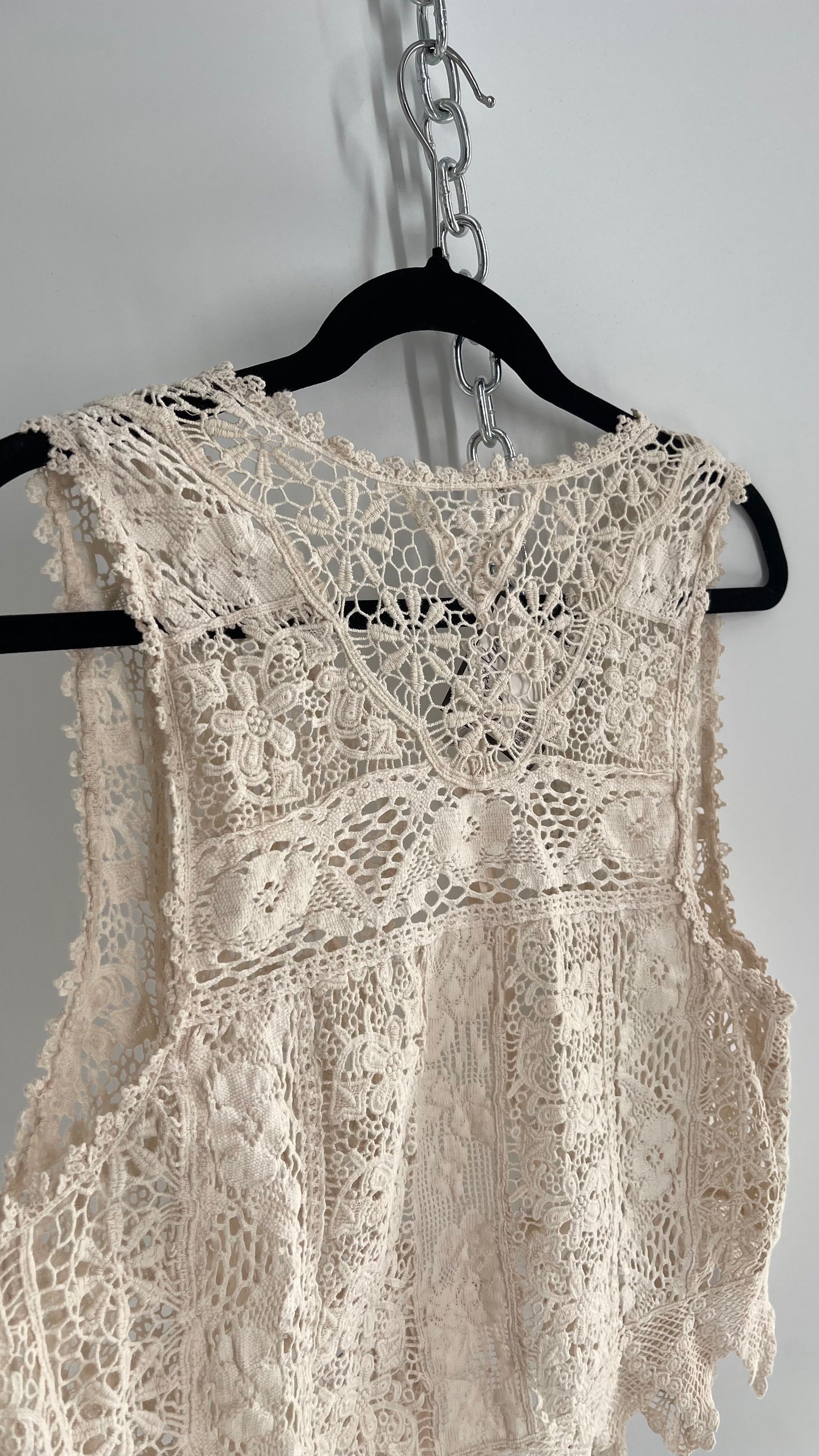 Free People Leah Off White Lace Crochet Vest/ Tie Bust Sleeveless Top (Medium)