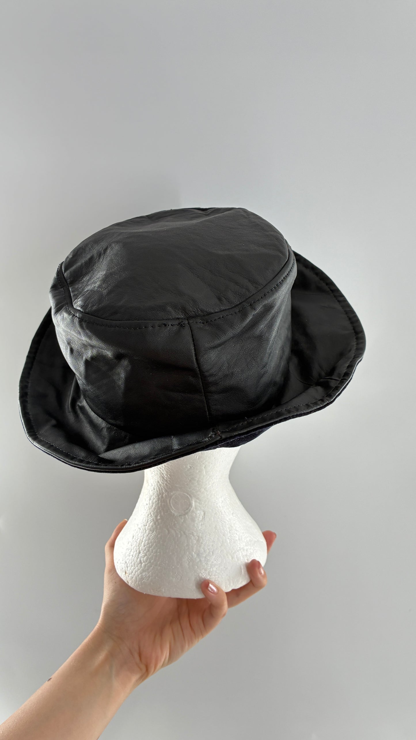 Vintage HENSCHEL HAT CO Missouri Leather Bucket Hat with Rosette (Medium)