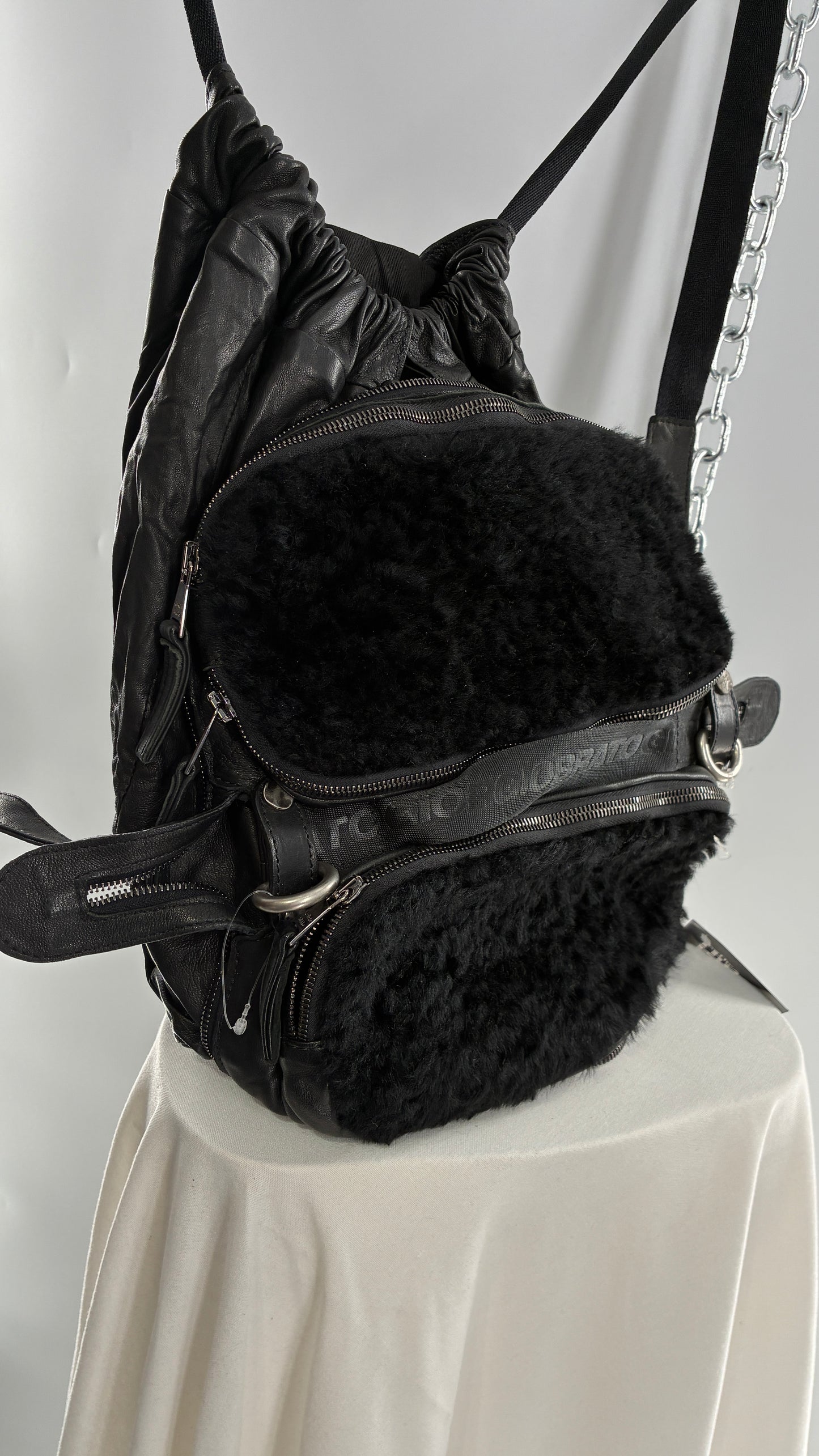 GIORGIO BRATO Black Lamb Leather Convertible Shoulder Bag and Backpack