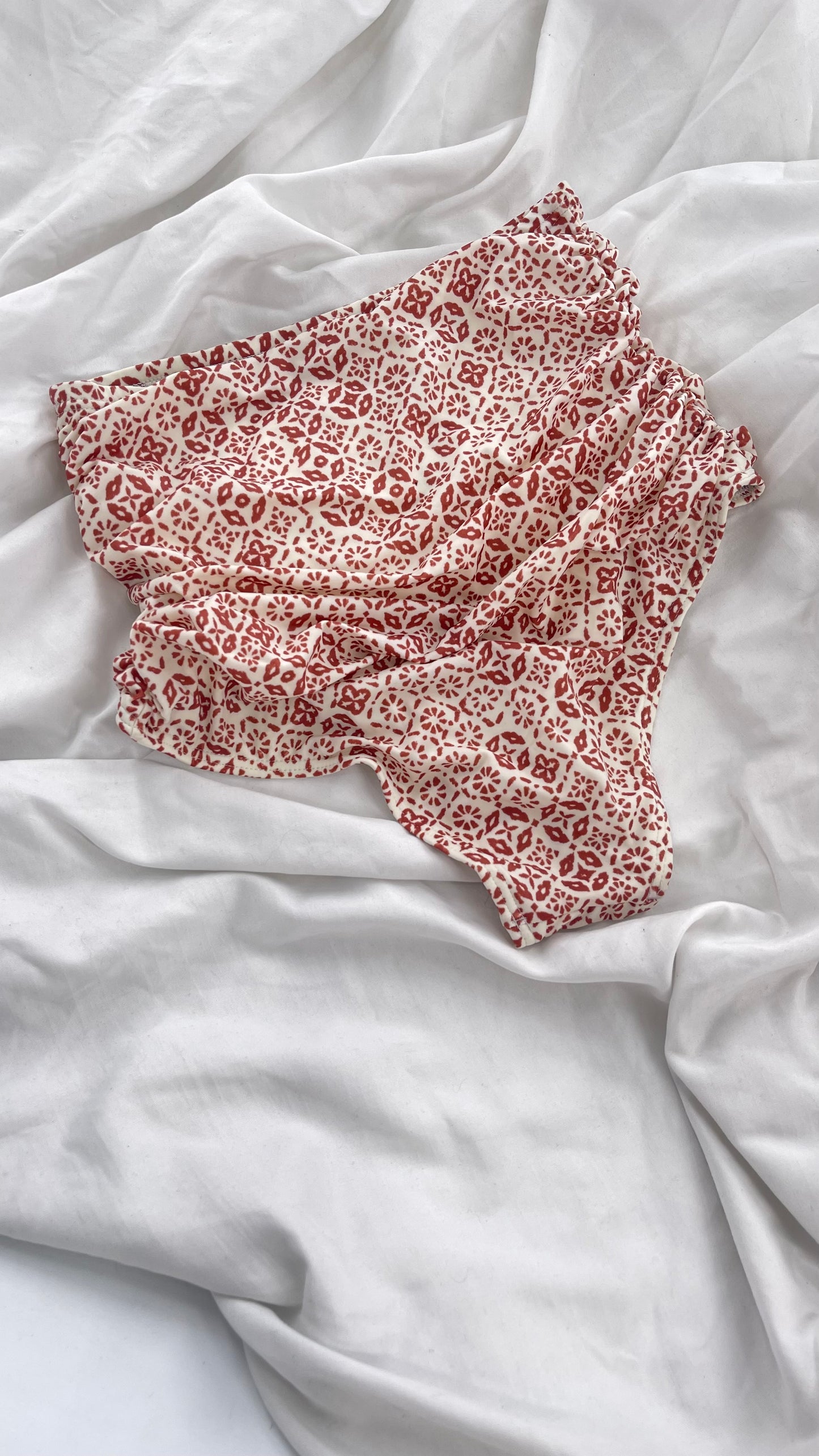 Urban Outfitters Out From Under Ruched High Waist Swim Bottoms (Small)