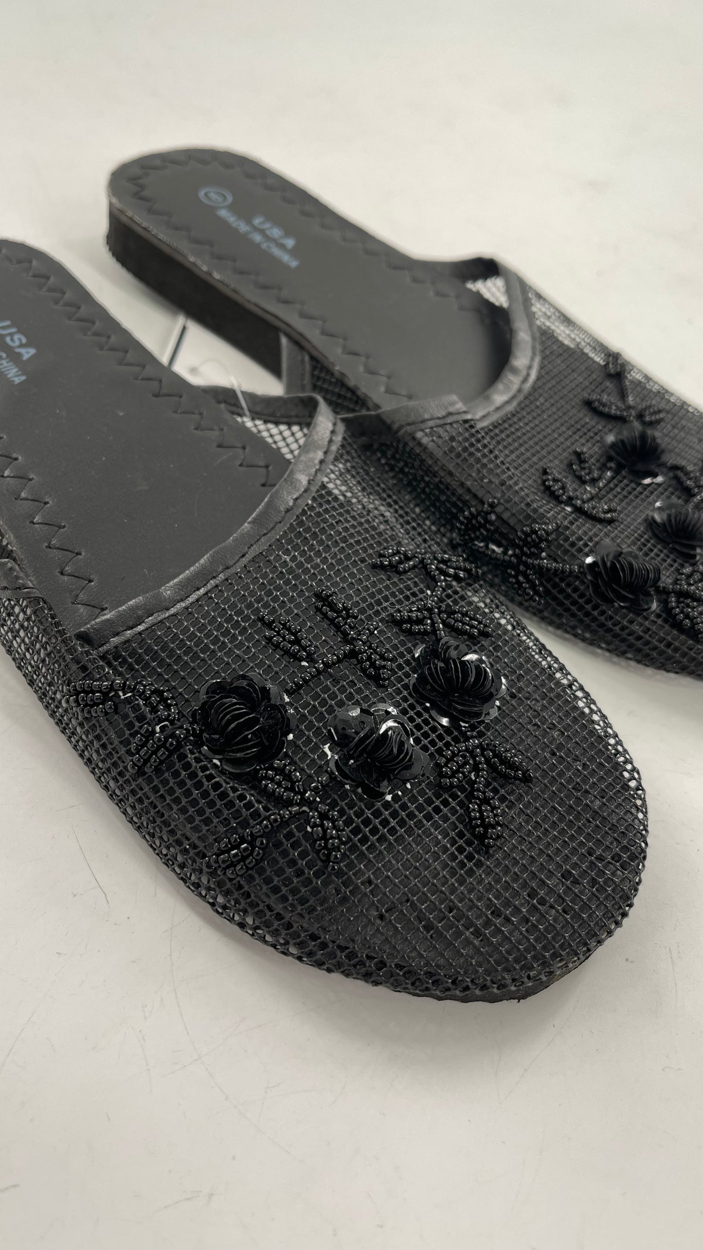 Vintage 1990s Chinese Black Beaded Slipper (9)