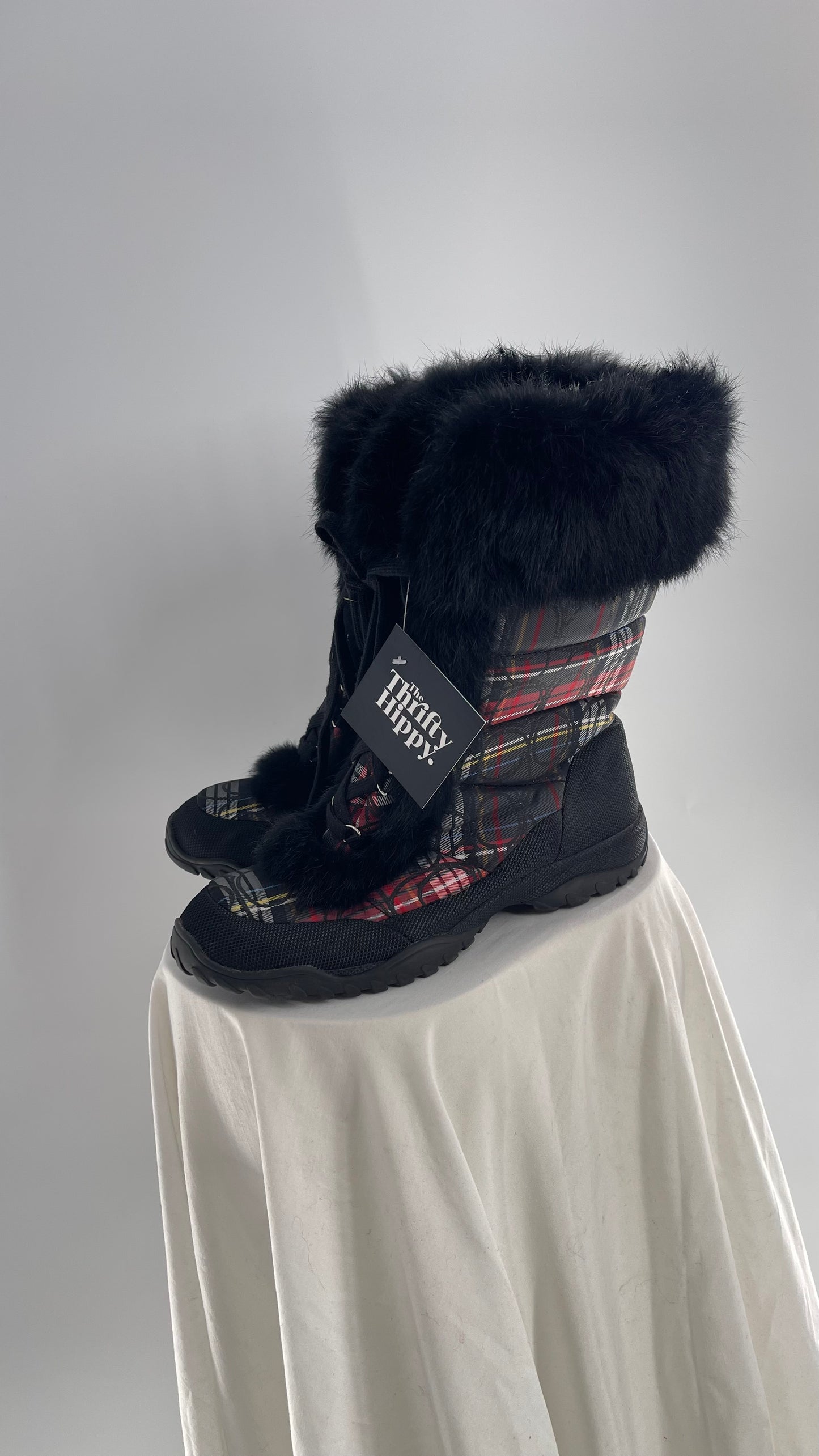 Vintage COACH Jennie Plaid Quilted Logo Patterned Boots with Rabbit Fur Trim (9)