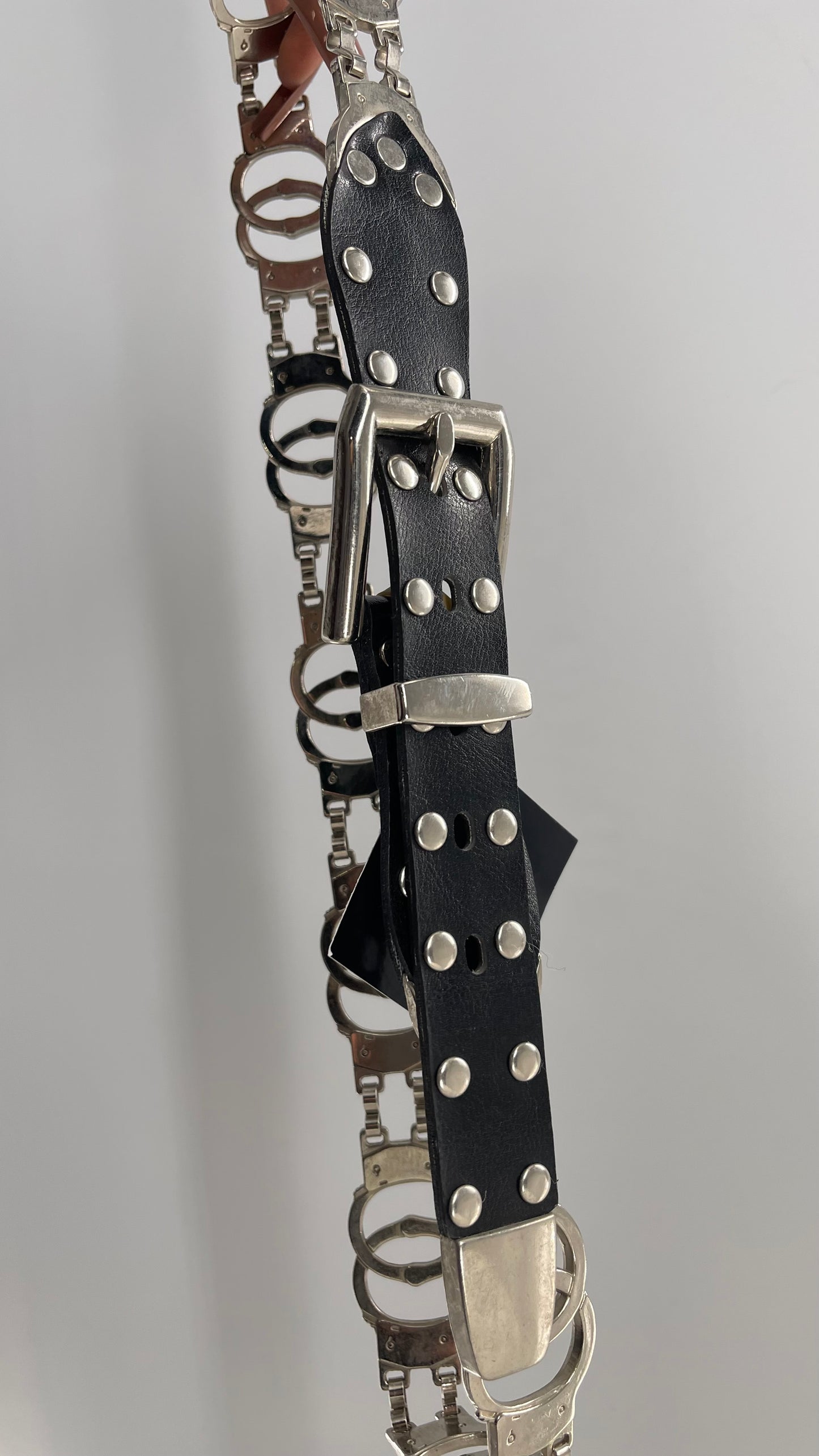 Vintage Handcuff Hardware Metal Black Leather Belt (Large)