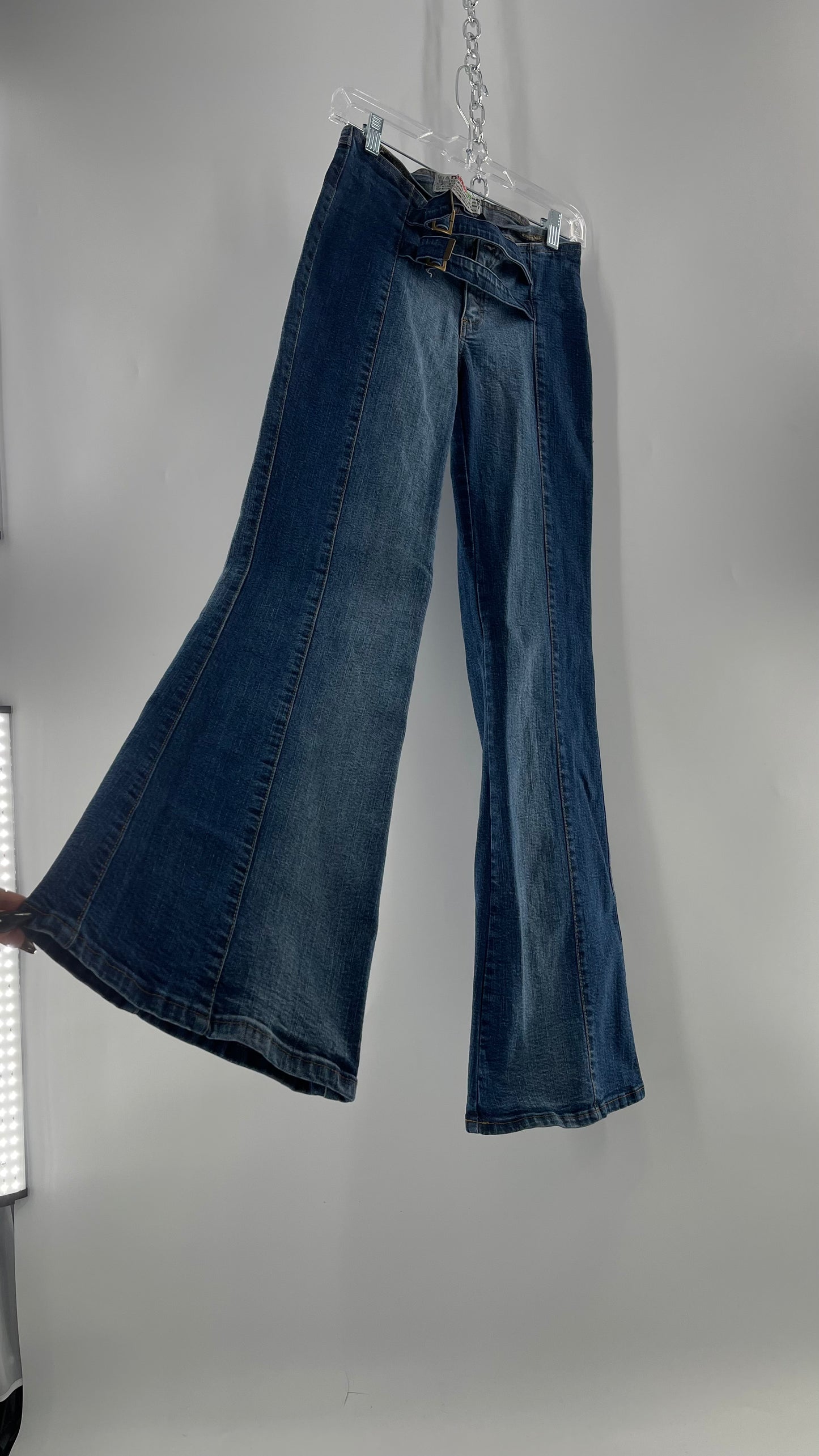 Vintage NewMax Two Toned Paneled Brazilian Jeans with Buckle Jean Strap Closure and Flared Hem (8)