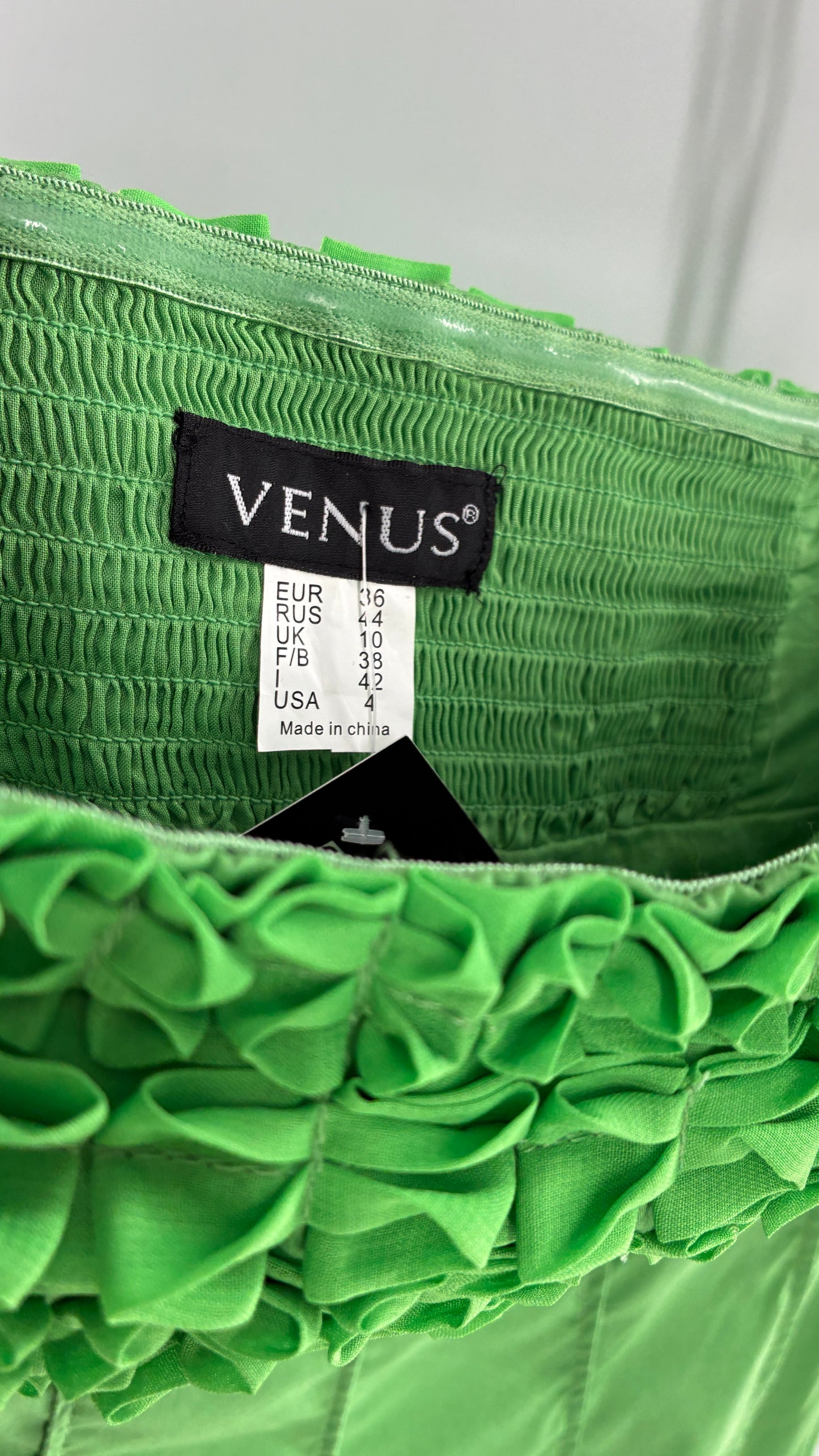 Vintage VENUS Green Pleated Mini Dress with Ruffled Bust Detail and Flared Out Hem (4)