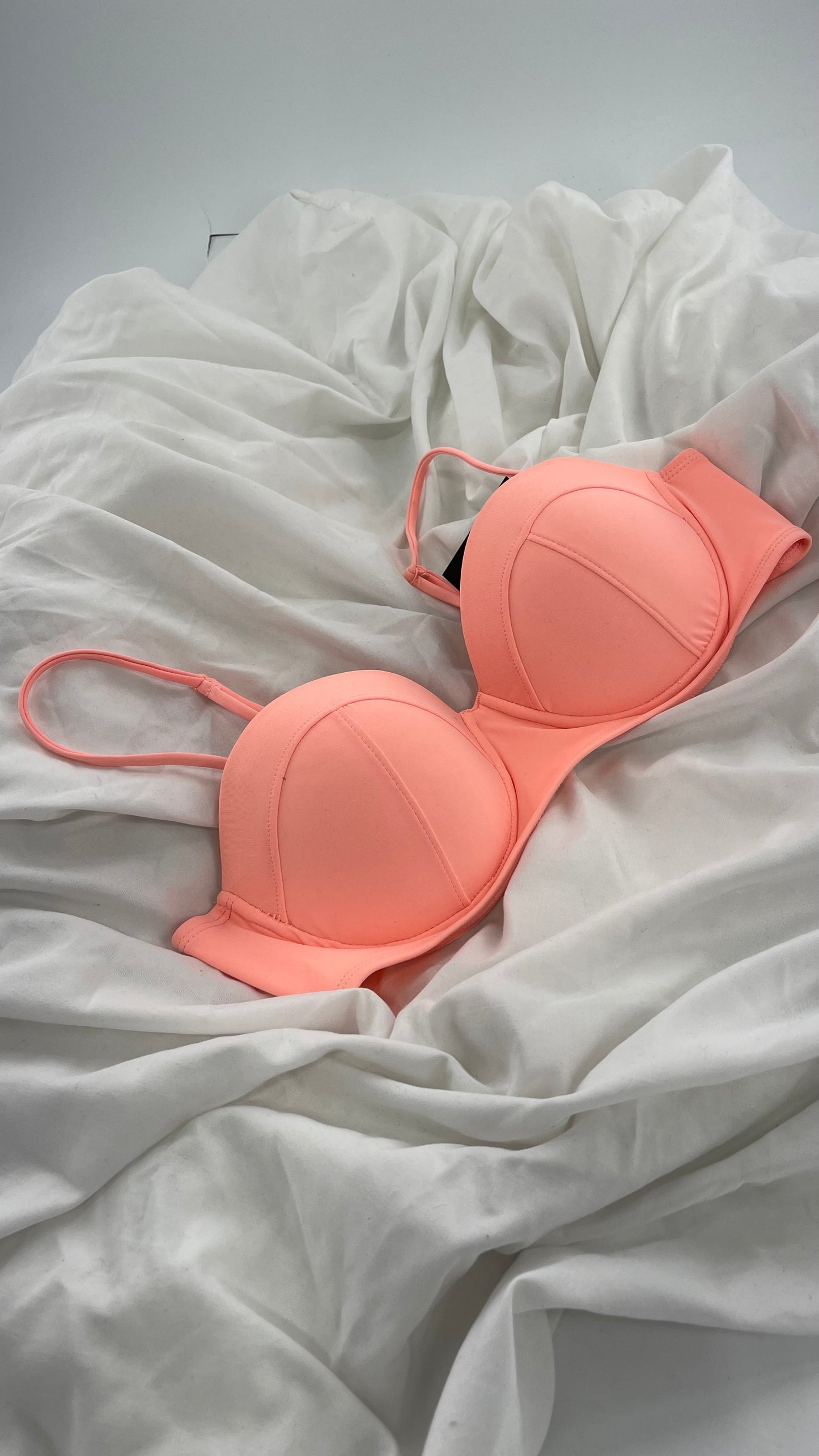 PACSUN LA Hearts Pink Underwire Swim Top (Large)
