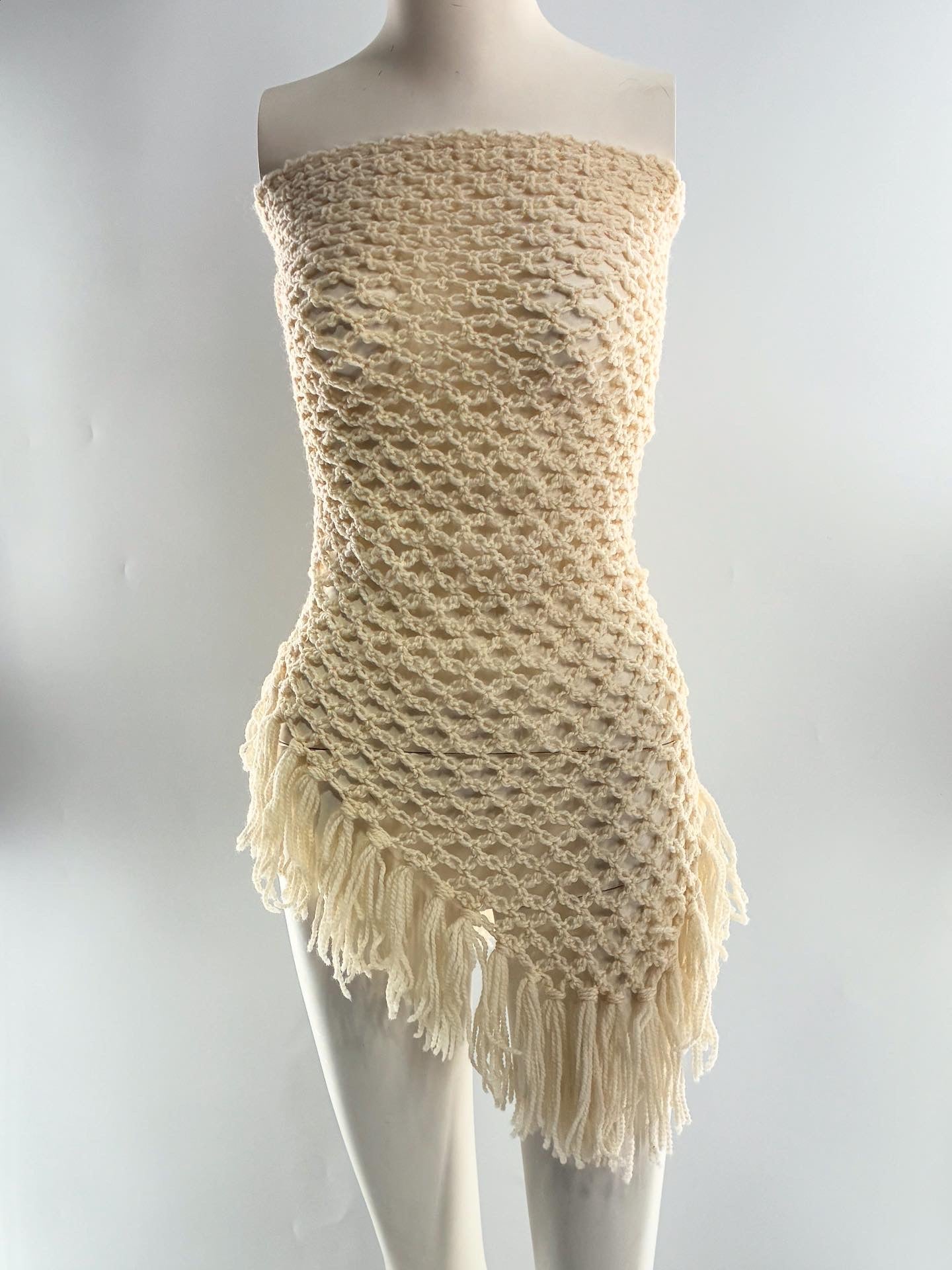 Vintage Off White Fish Net Scarf with Tasseled Ends