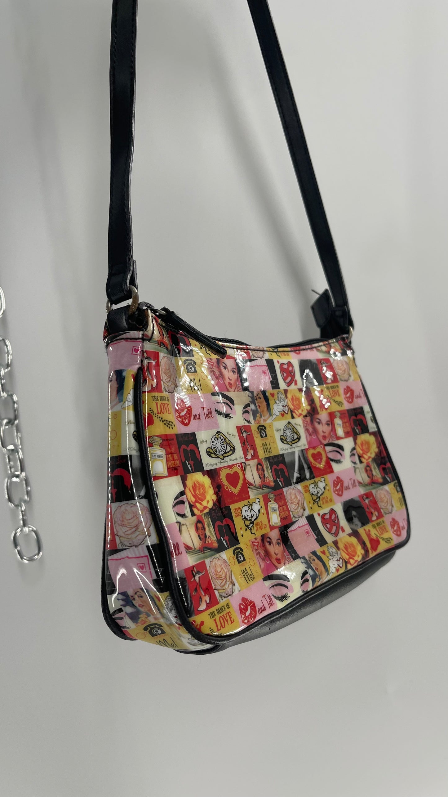 RELIC Vintage Magazine Bag