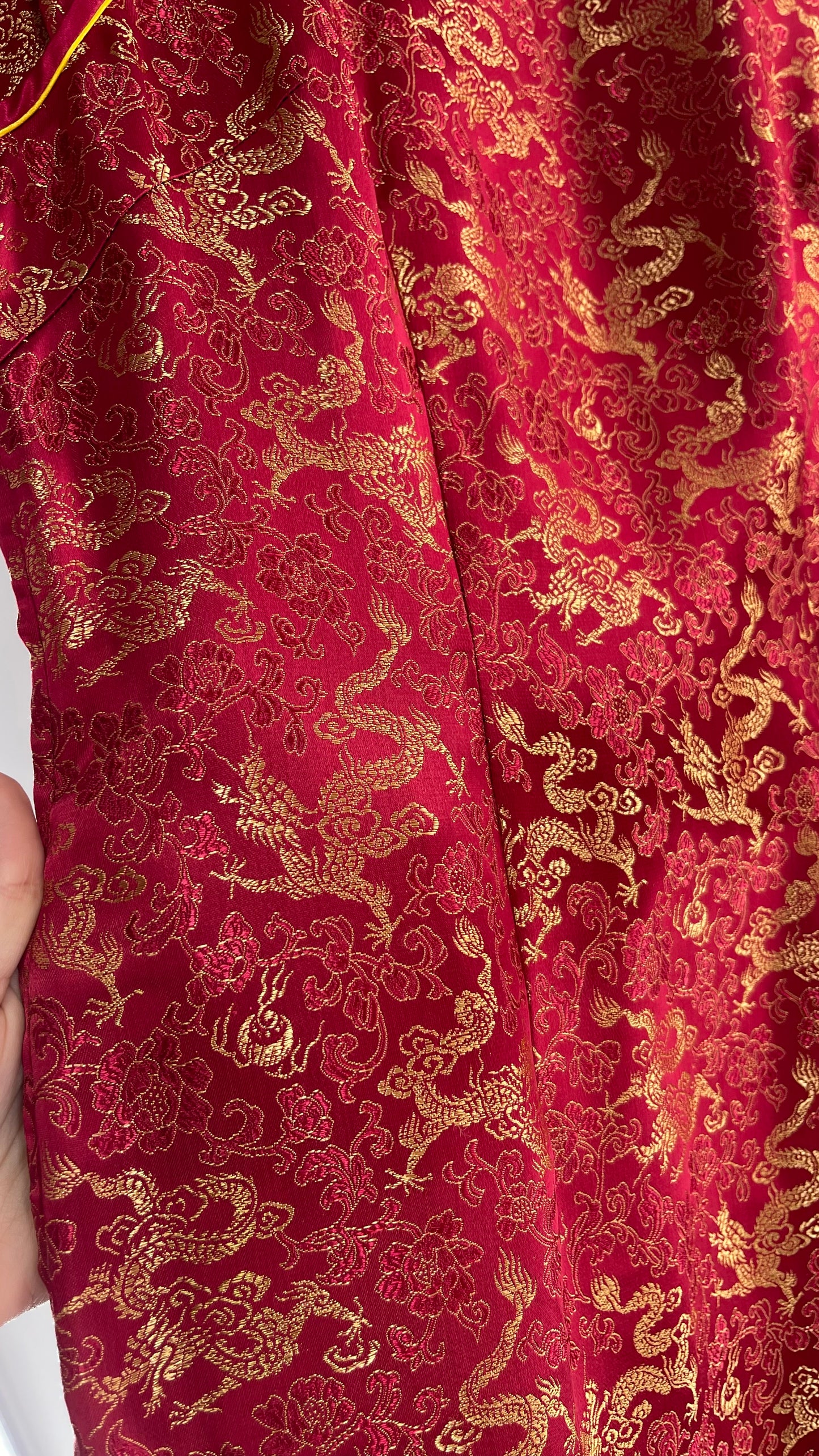 Vintage 1980s Chinese Red Silk Dragon Motif Printed/Embroidered Qipao (XL)