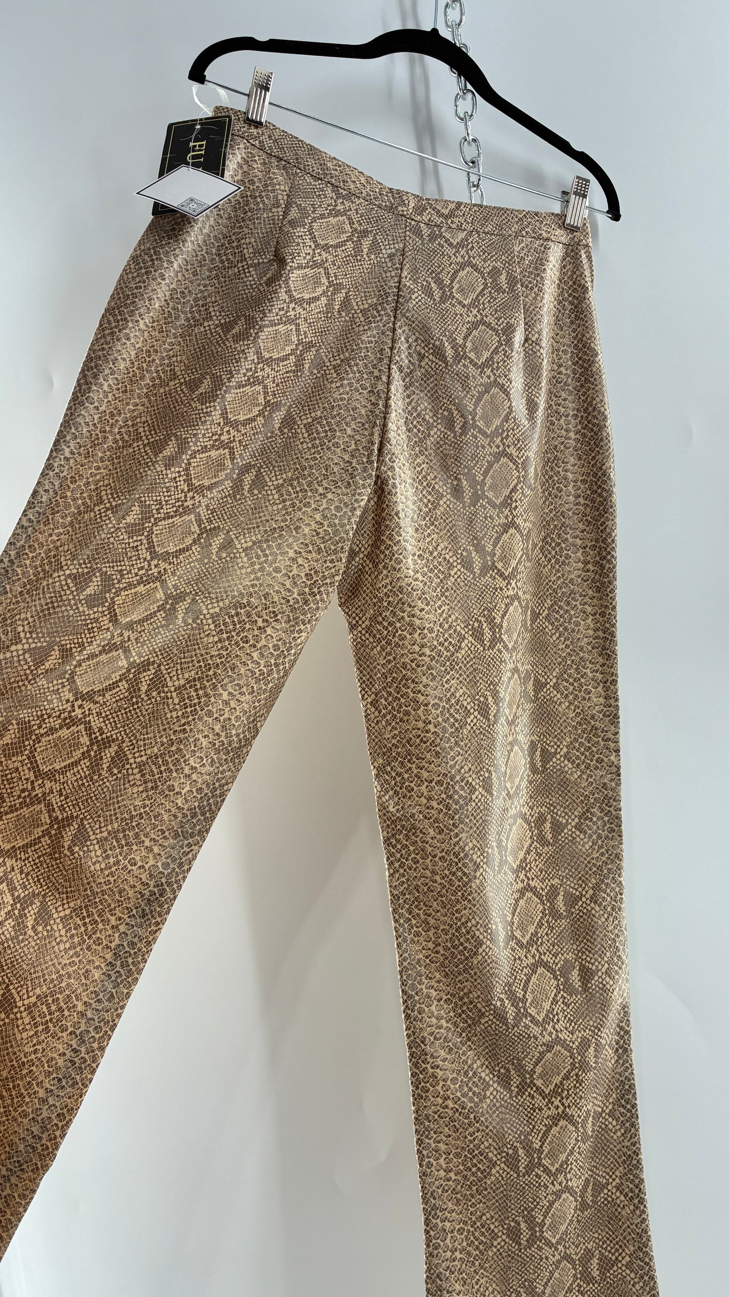 Deadstock Vintage FUDA Vegan Leather Snakeskin Patterned Straight Legs (10)