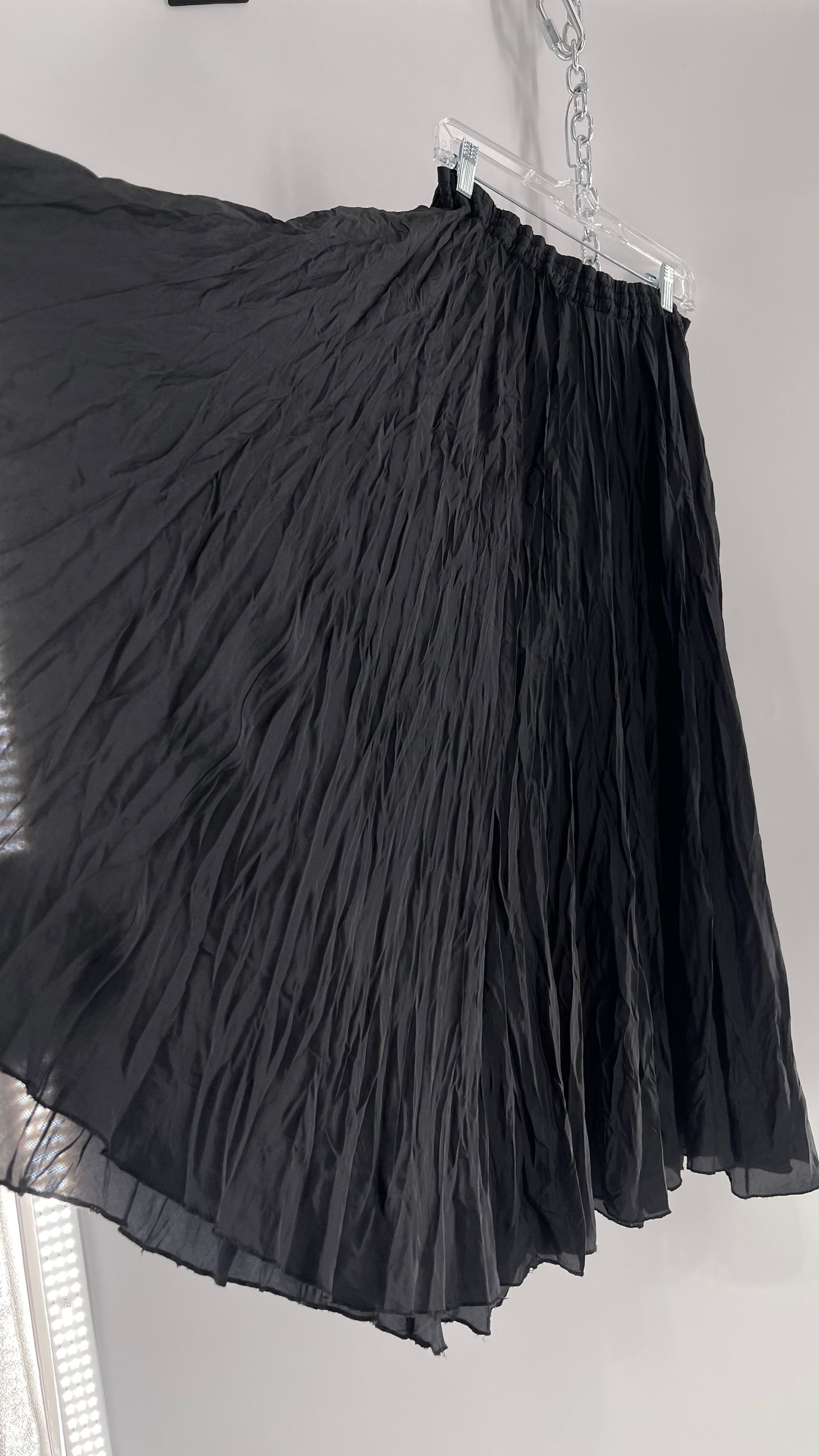 Vintage Adrian Jordan Black Full Length Crinkle Skirt 100% Silk (18/20)