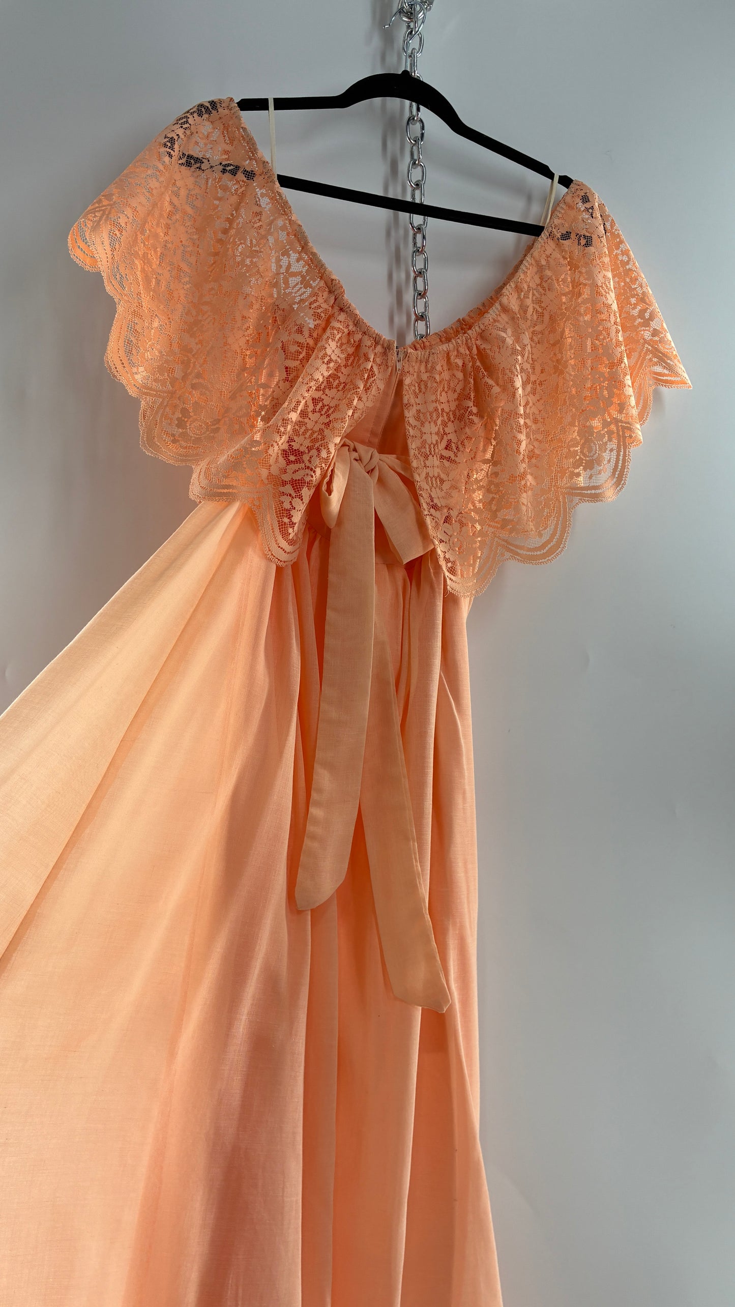 Vintage 1960s Ruffled Off the Shoulder Peach Full Length Voluminous Gown with Tie Back (9/10)