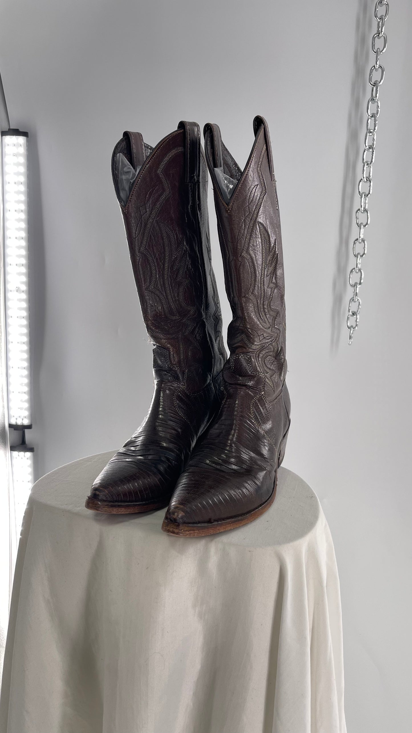 Vintage JUSTIN Dark Brown Leather/Lizard Pointed Toe Cowboy Boots Worn In (7.5)