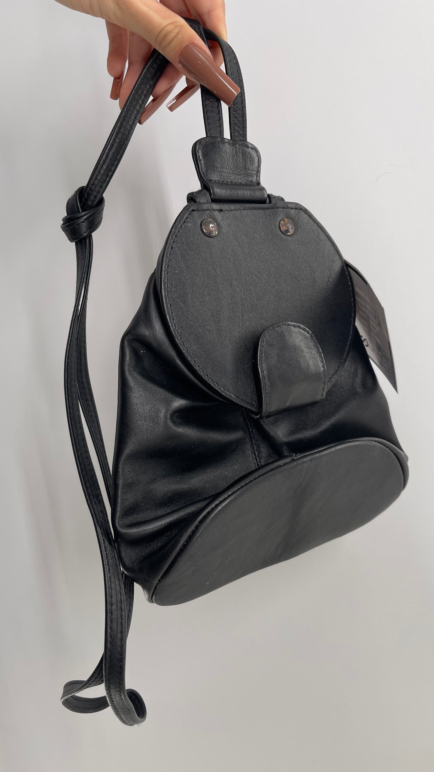 Vintage Colombian Leather Black Bucket Bag with Lid