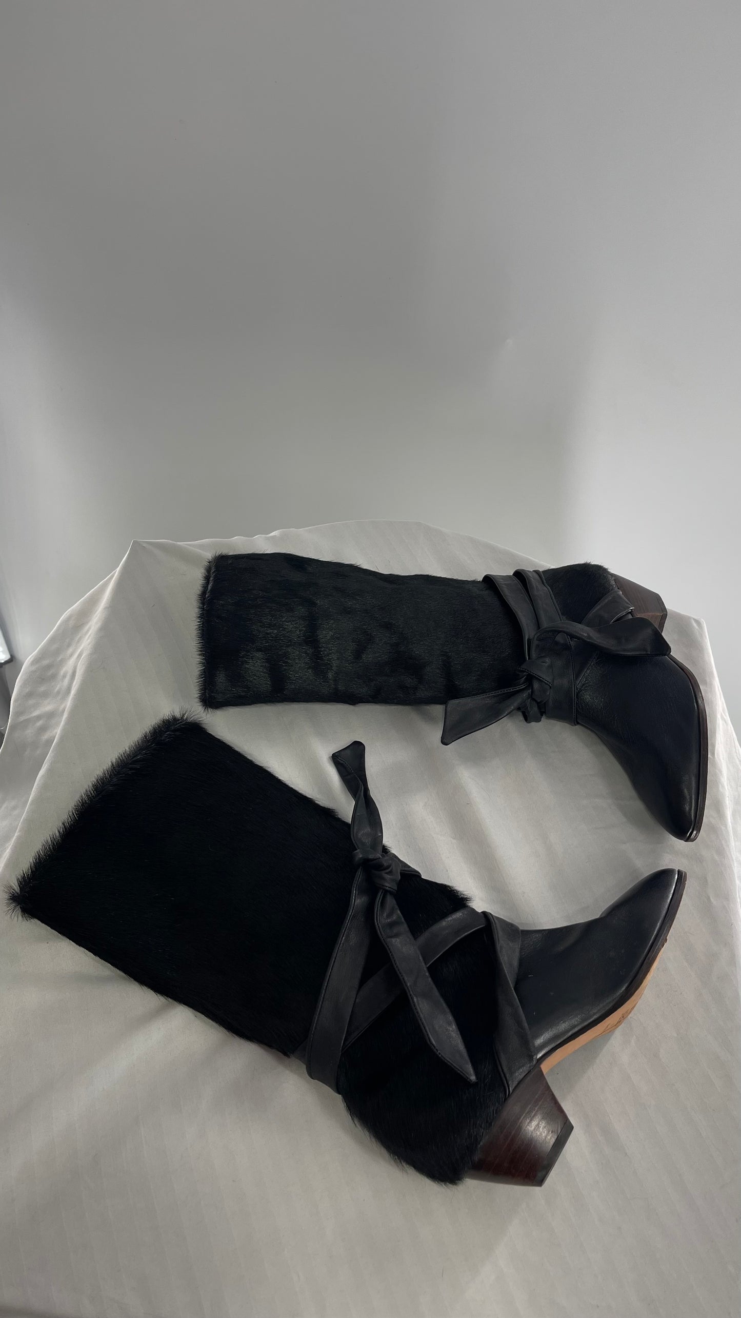 Vintage Nickels Black Italian Fur Boot with Leather Straps (7)