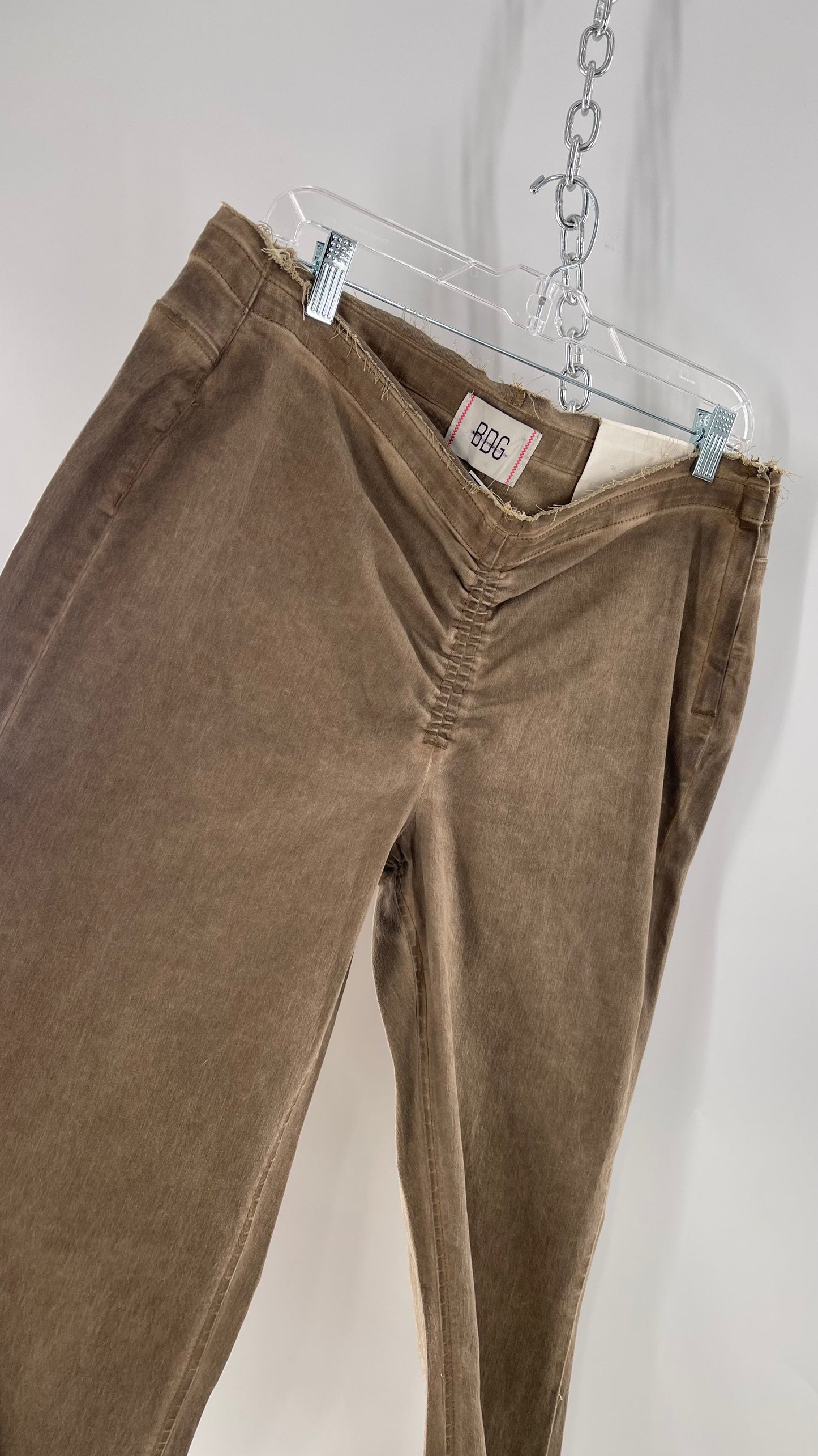 BDG Brown Scrunch Front Kick Flare Bell Bottoms with Side Zipper (33)