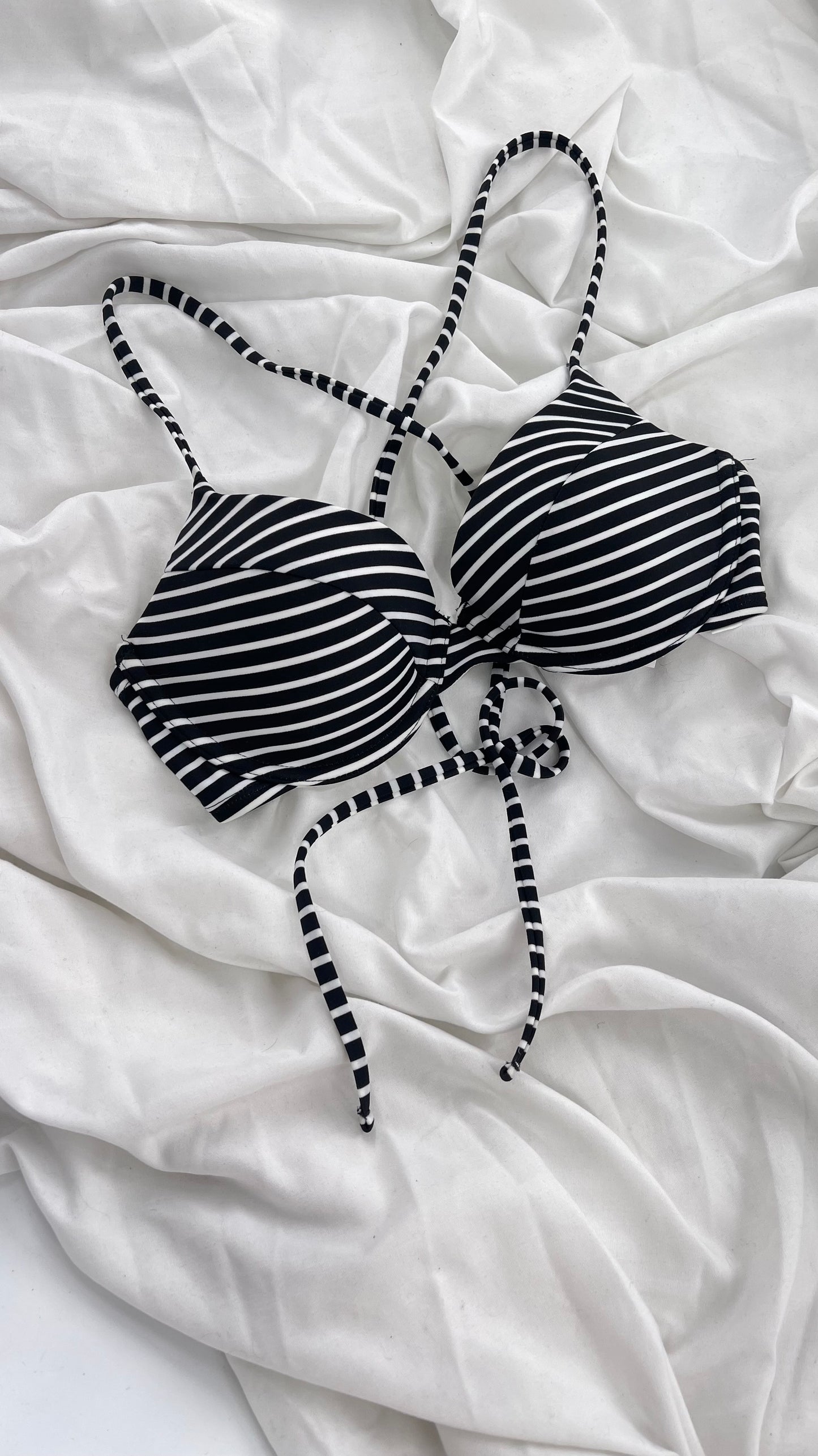 Urban Outfitters Out From Under Black White Striped Underwire Swim Top (Small)