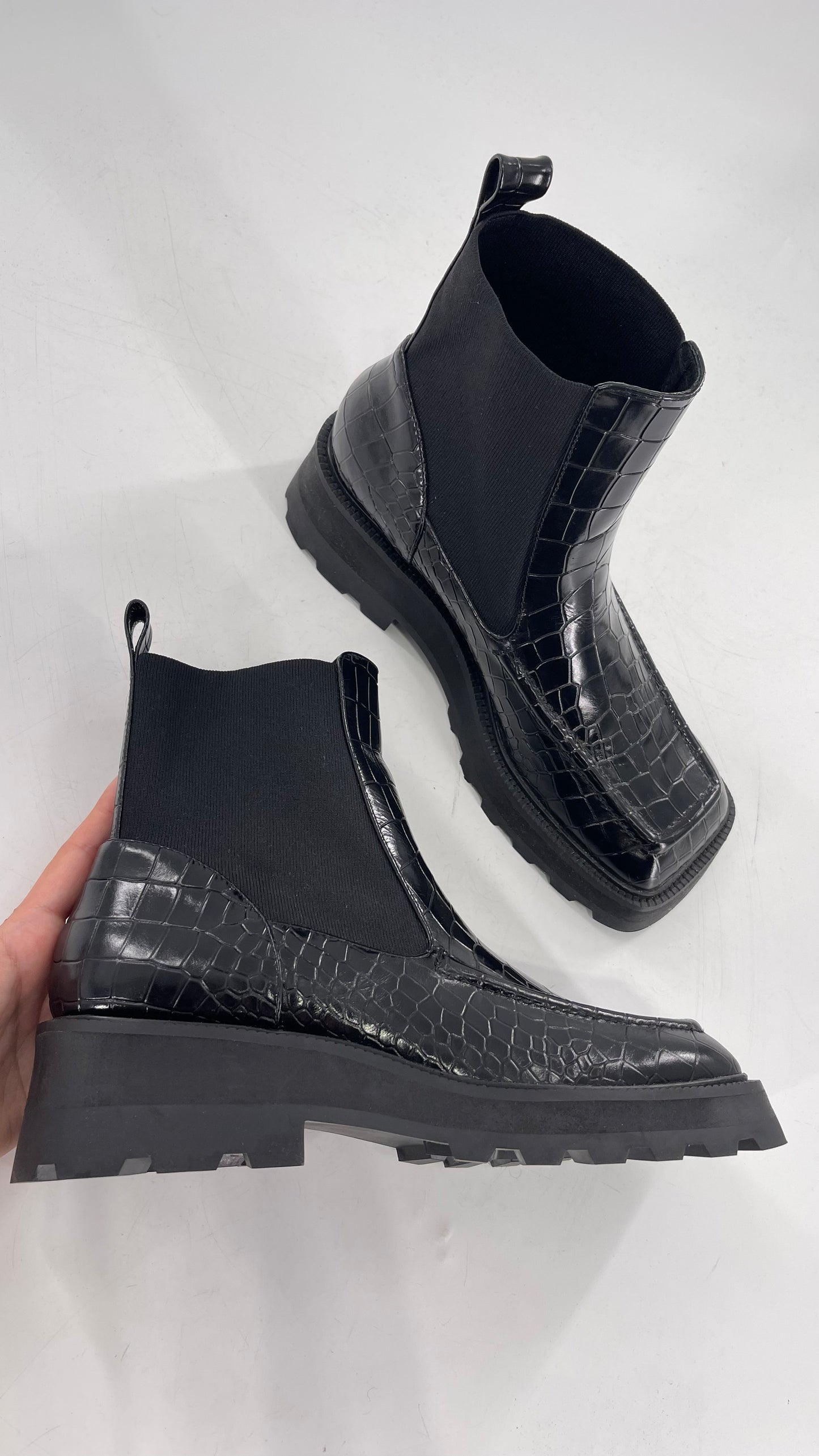 INTENTIONALLY Black Patent Crocodile Embossed Extreme Square Toe Boots (10)