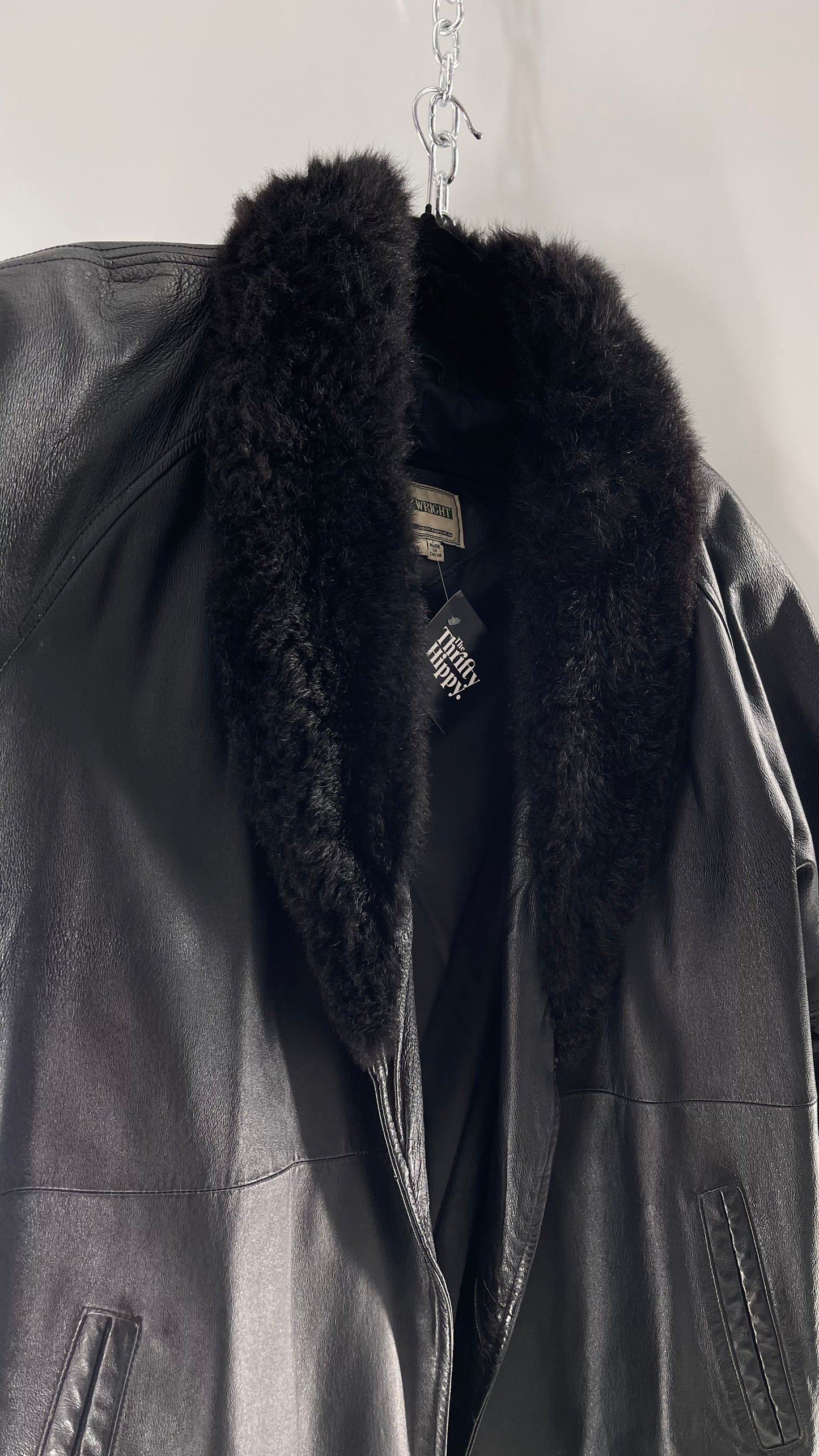 FITZWRIGHT Vintage Black Leather Coat with New Zealand Opposum Fur Collar and Faux Fur Belt (C)(Large)