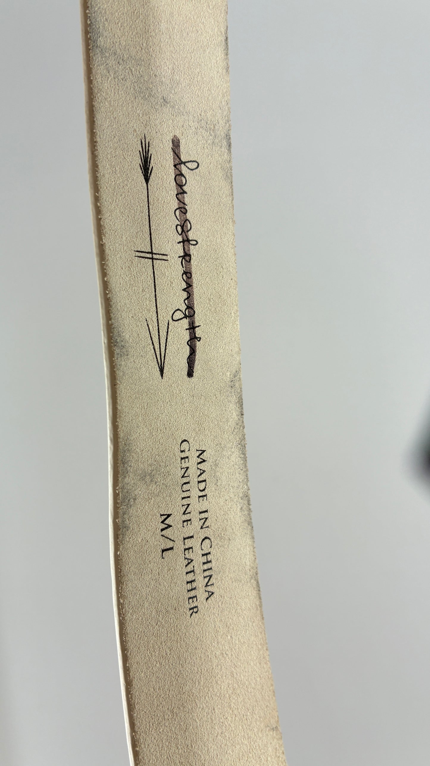 LoveStrength Anthropologie Off White Leather Belt with Oversized Dramatic Buckle (M/L)