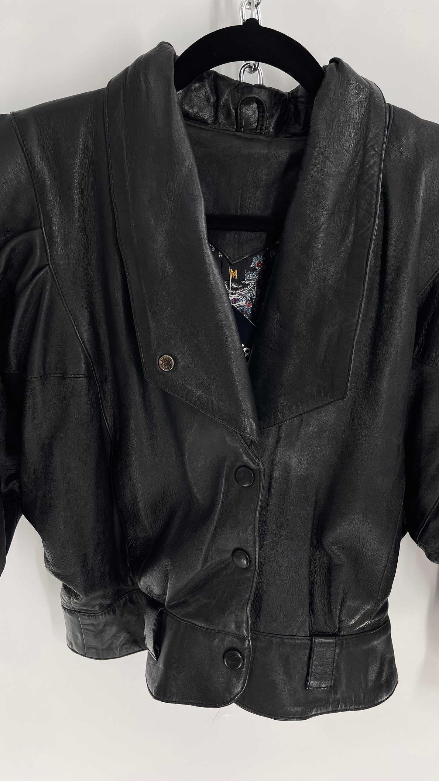 Vintage Black Leather Cropped Motorcycle Jacket (Medium)