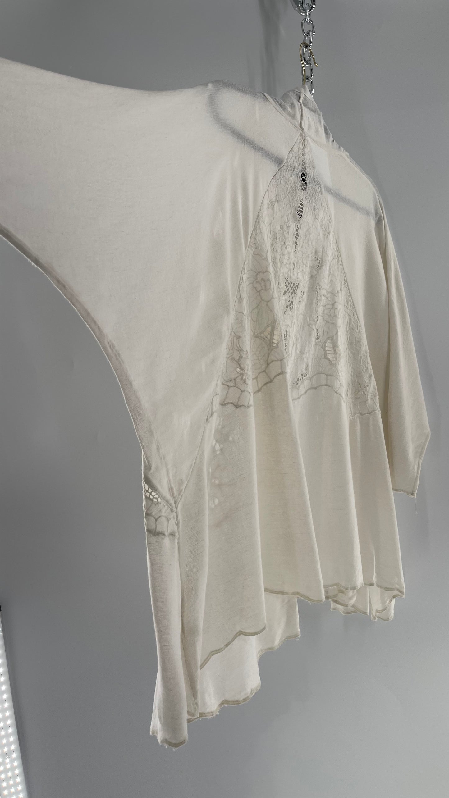 Intimately Free People Linen/Cotton White Cape with Embroidery Design (Medium)