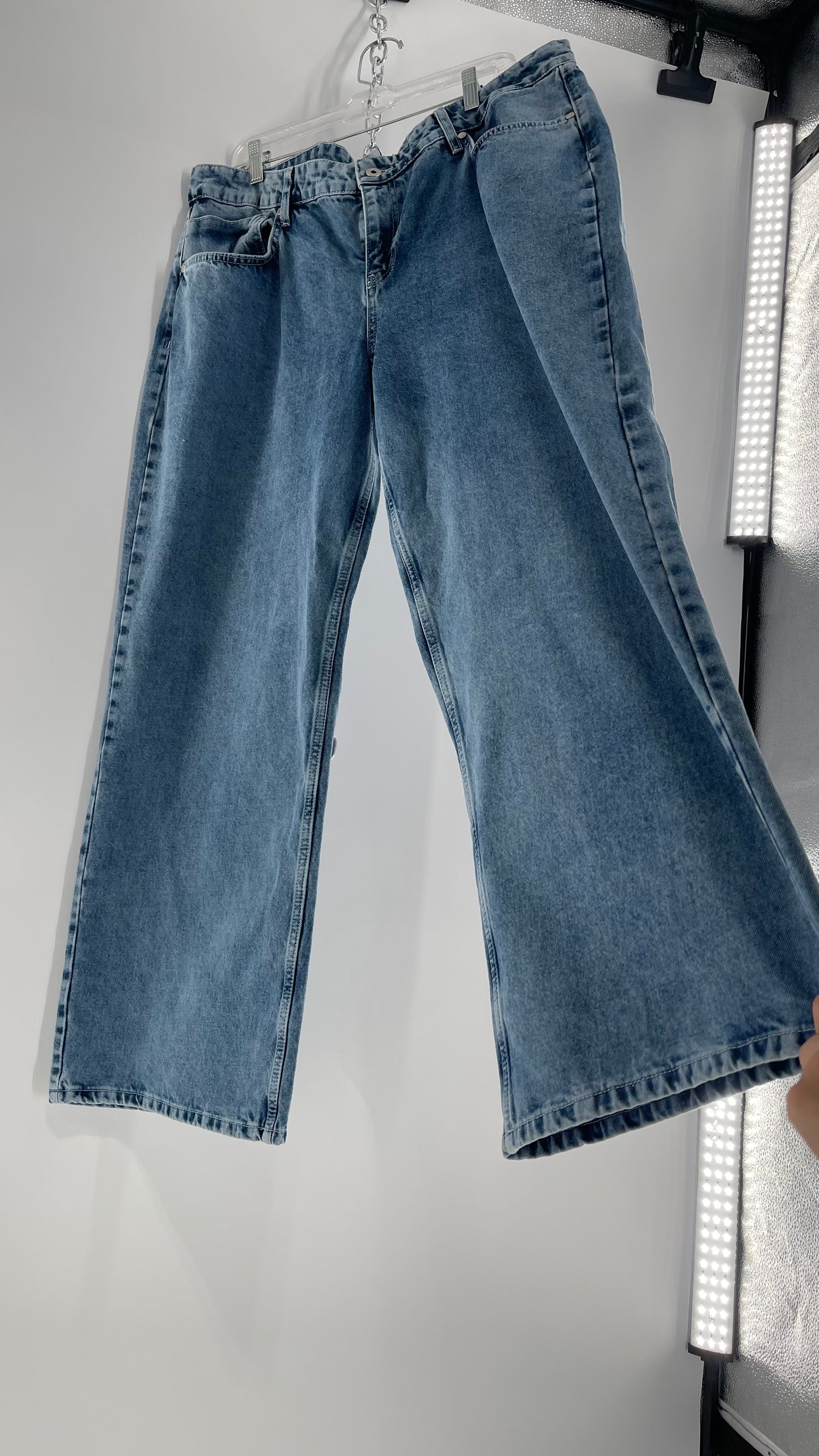 Ragged Priest Light Wash Straight Leg Jeans (36)