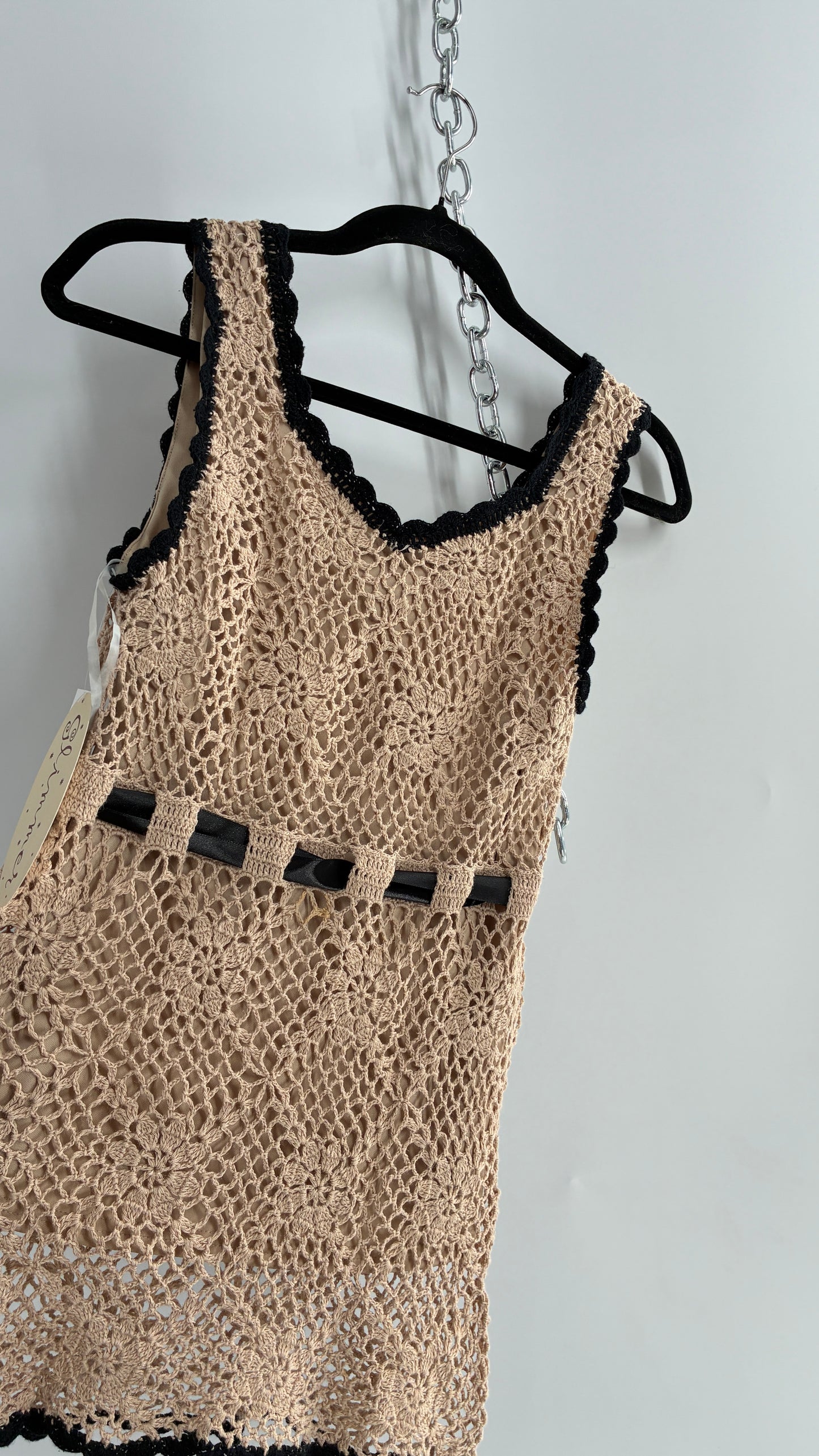 Deadstock Vintage GLIMMER Crochet Black Trim Long Tank with Black Satin Ribbon (Large)