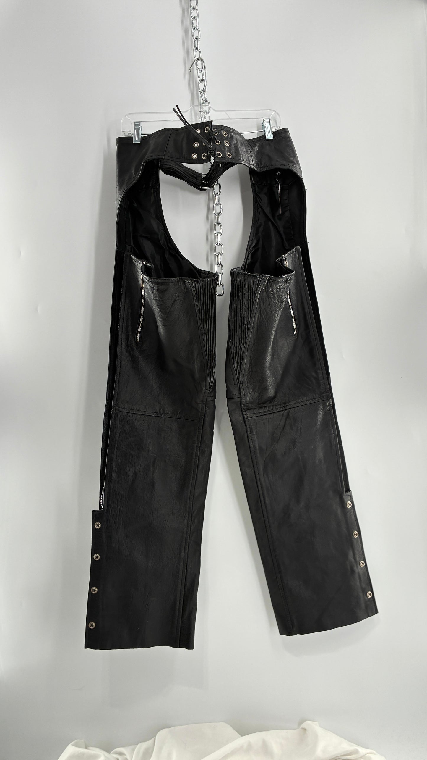 Vintage Xelement Black Genuine Leather Motorcycle Chaps with Side Zipper and Button Closure (34)