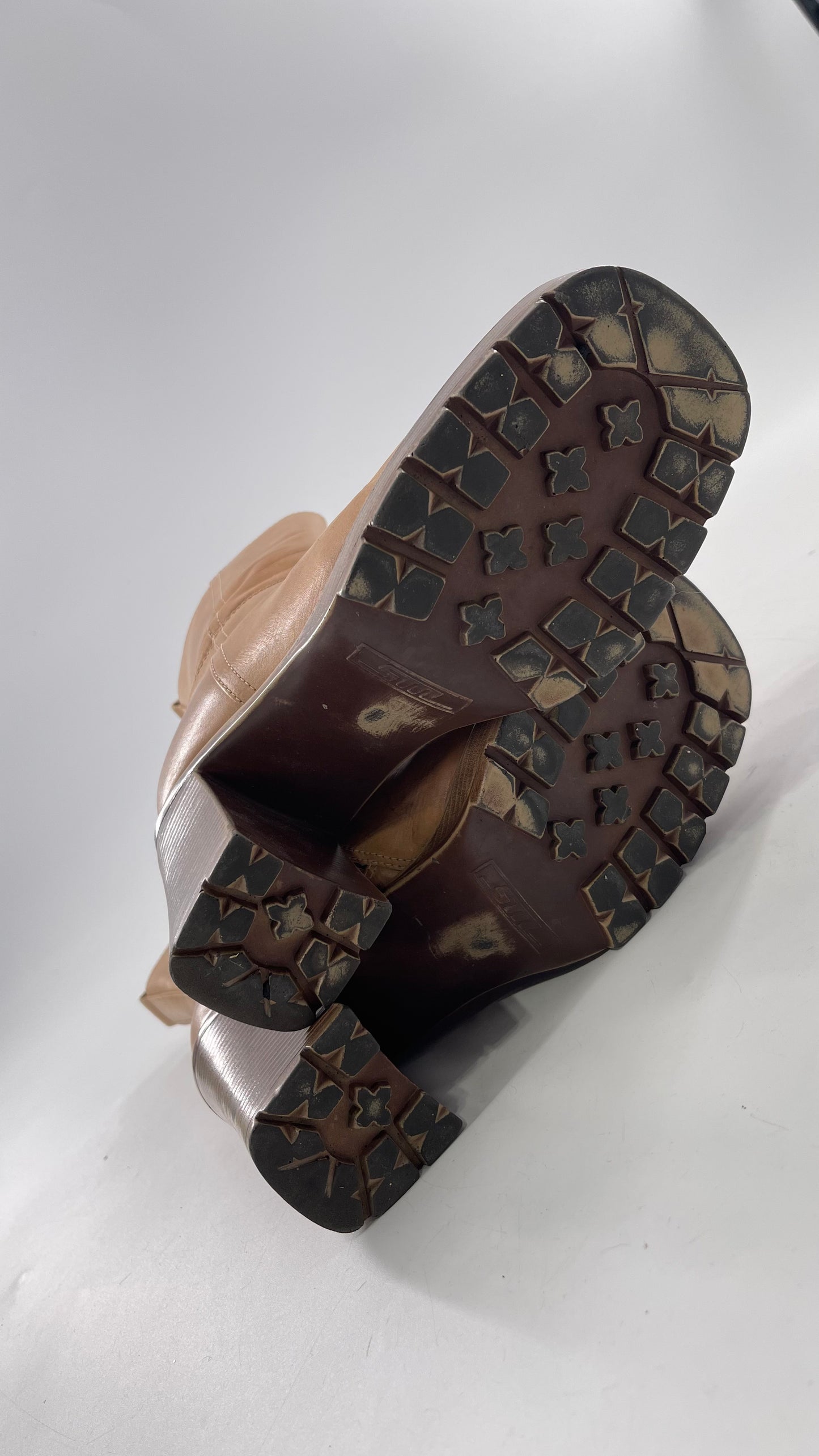 Vintage 90s Steve Madden Tan Leather Funky Square Toe Boot with Platform and Chunky Heel