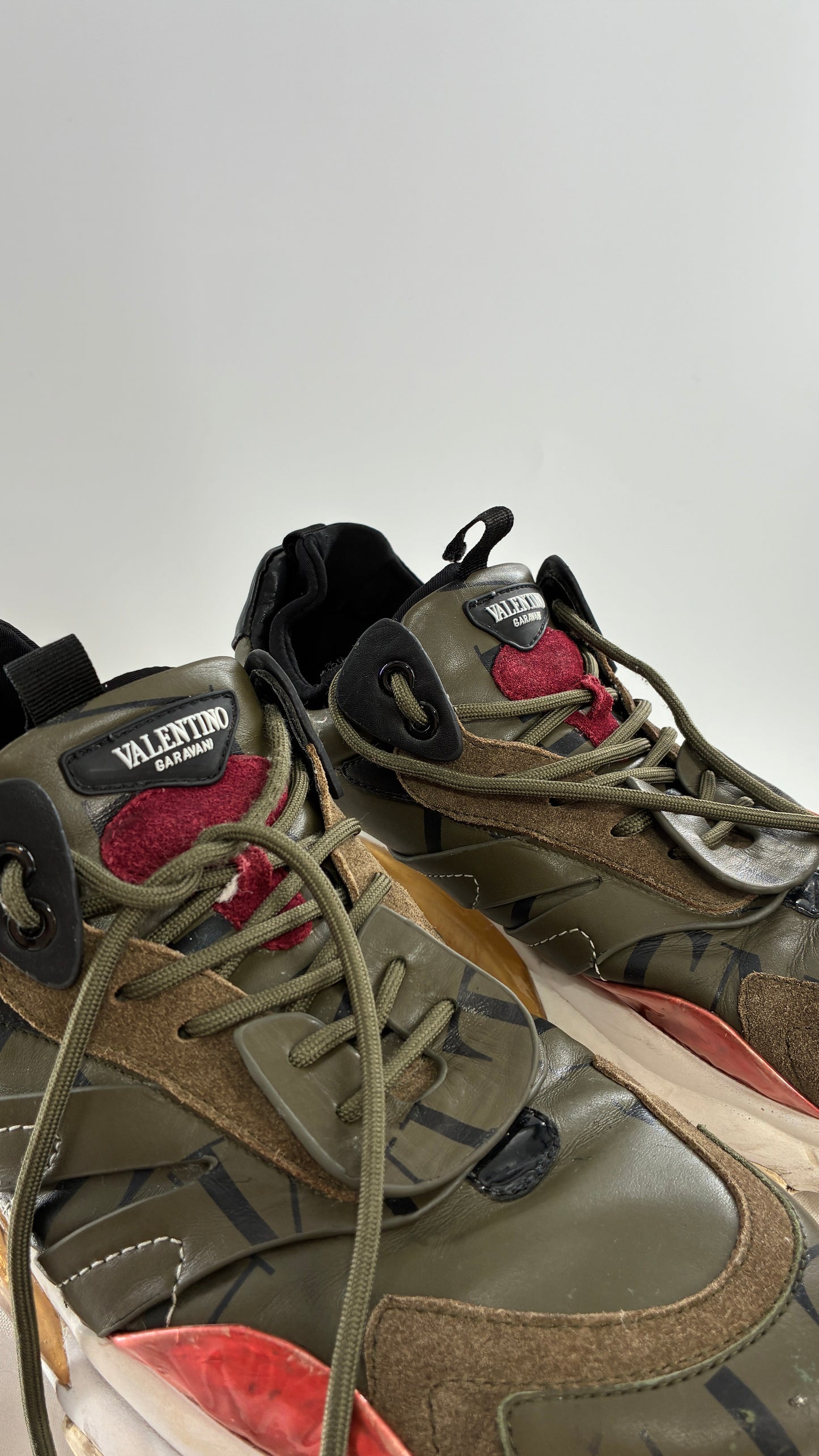VALENTINO Garavani Distressed Bounce Sneakers (42)