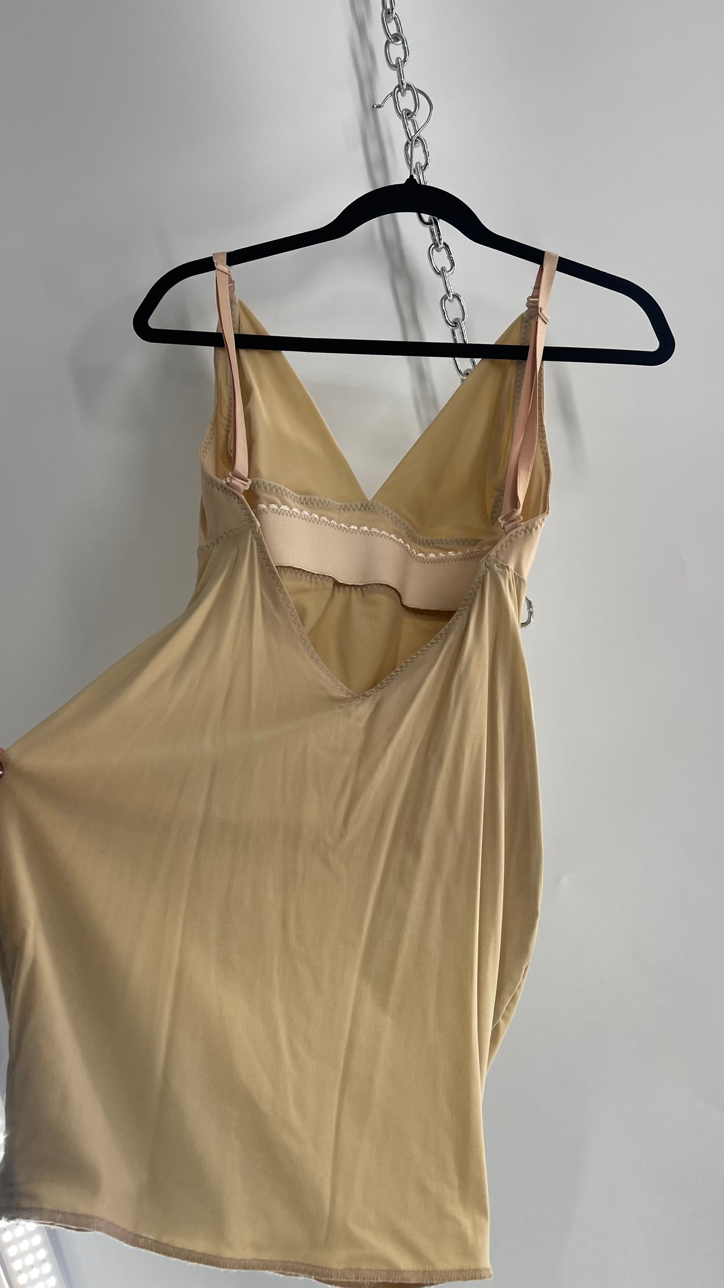 Yummie Beige Two Faced Tech Control Shapewear Mini (Large)