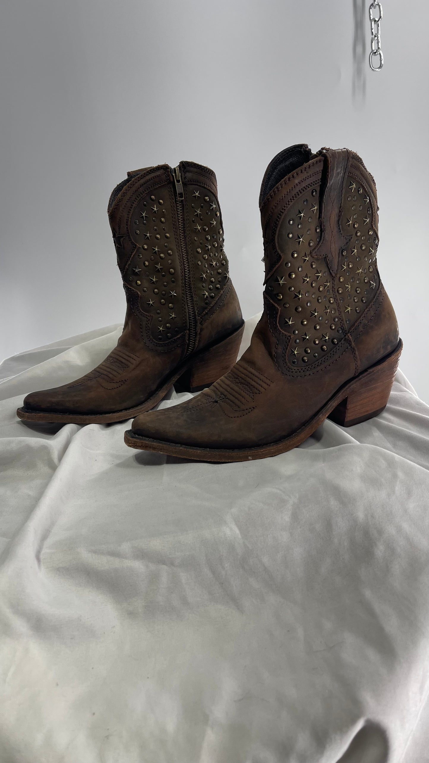 LIBERTY BLACK Handmade in Mexico Leather Cowboy Boots with Star Studs (7.5)