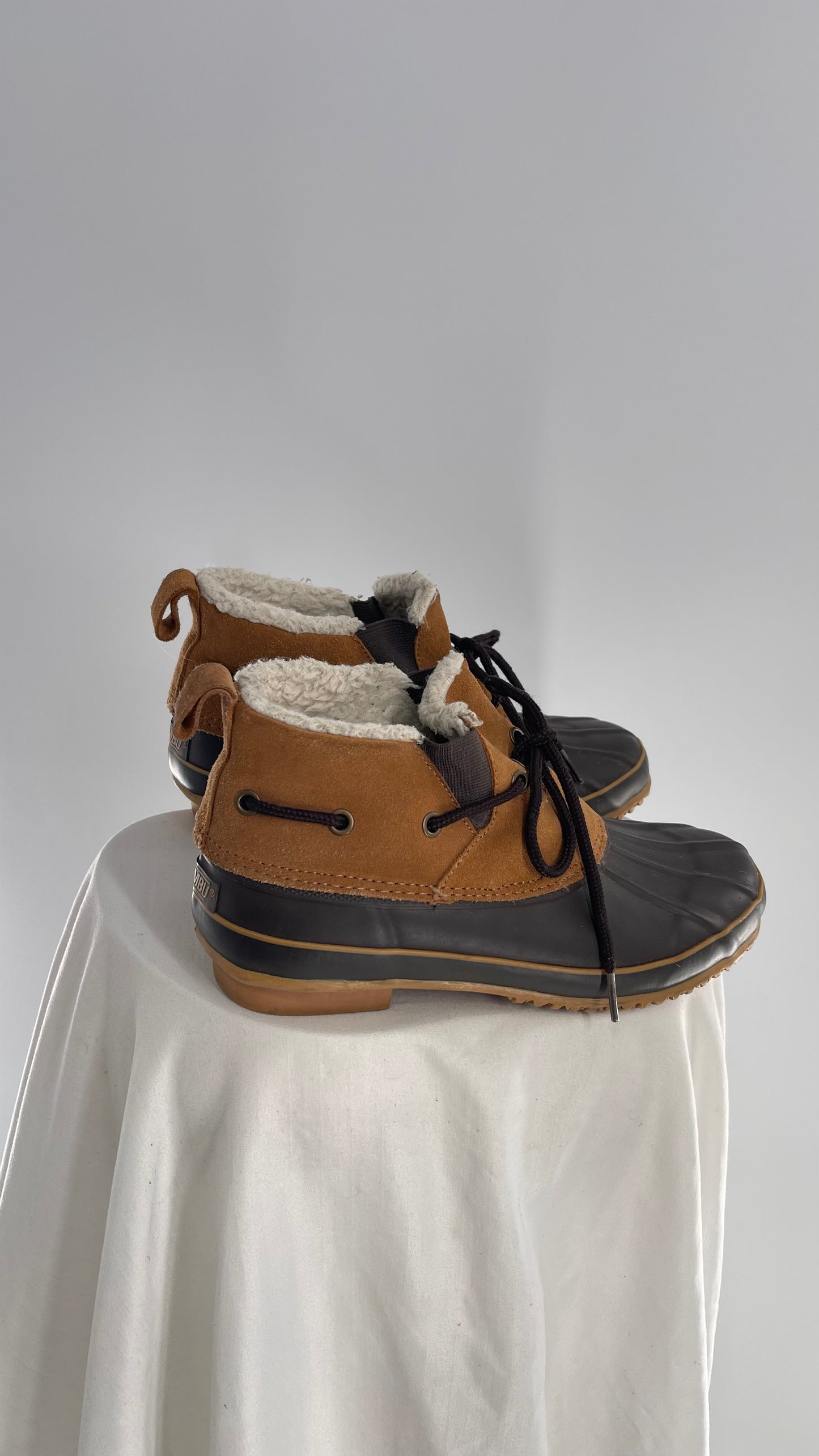 Vintage Khombu Suede Leather Short Snow Duck Boot (7)